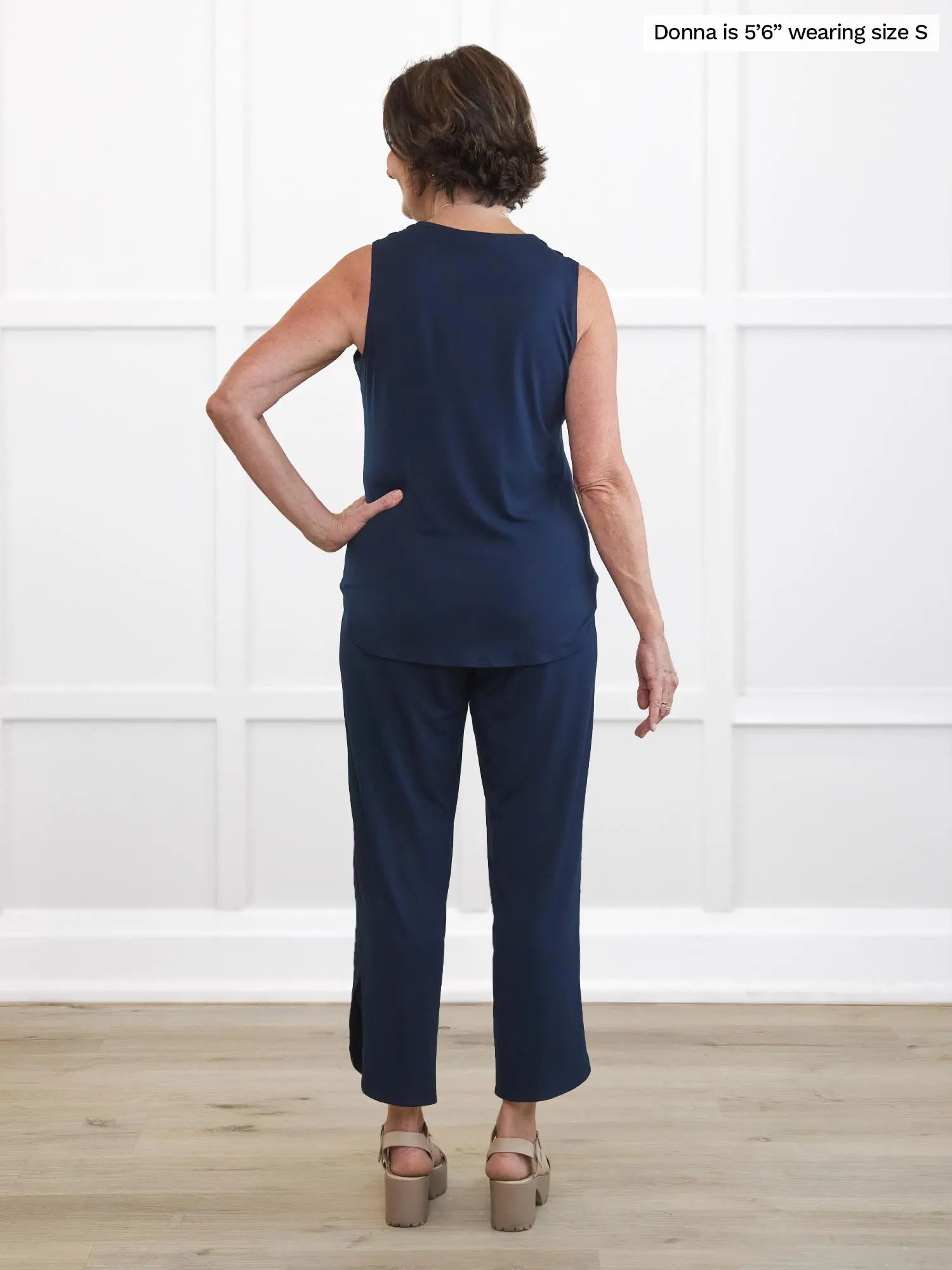 Miik founder Donna (5’6”, small) standing with her back towards the camera showing the back of Miik&