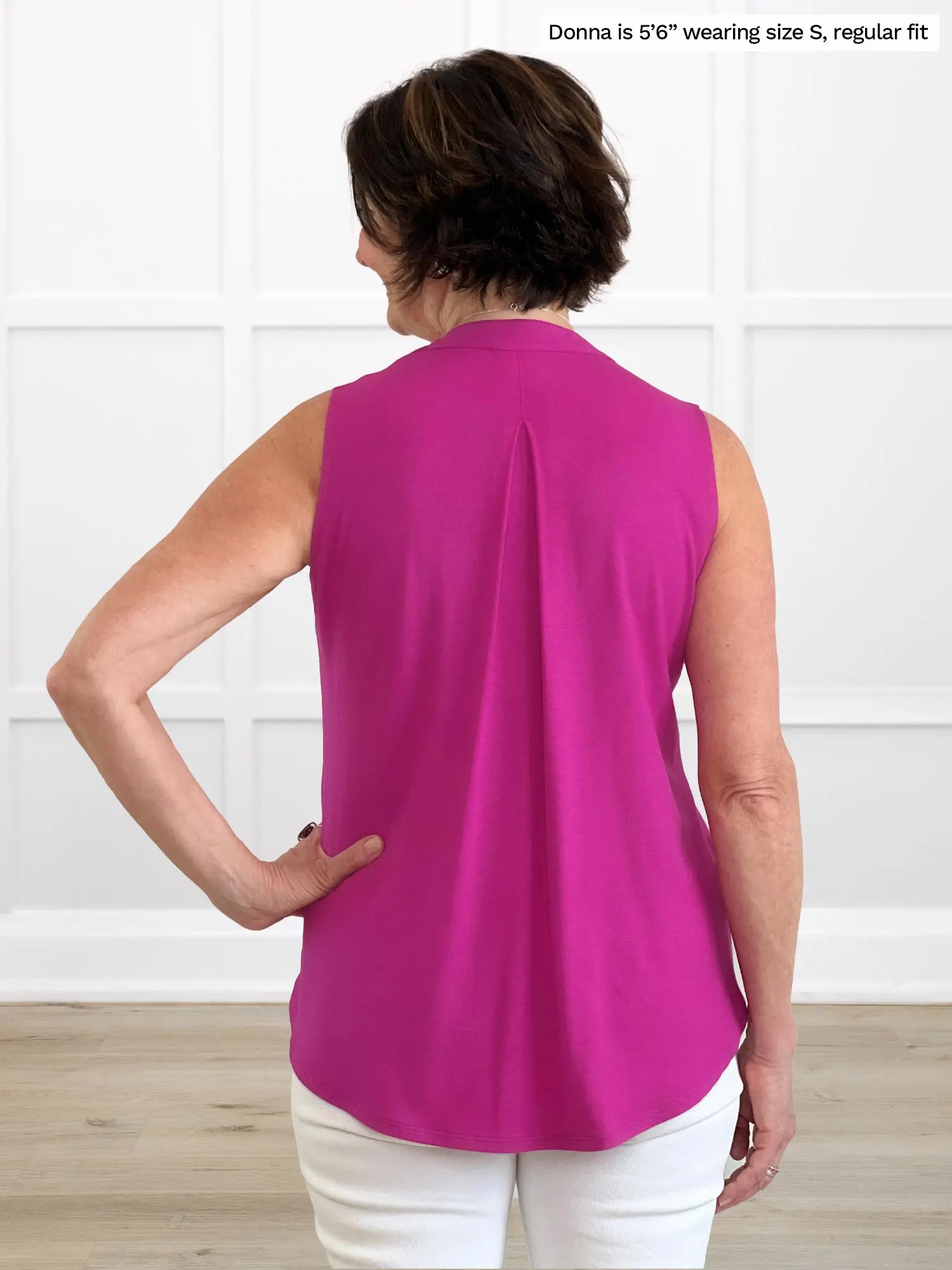 Miik founder Donna (5’6”, small) standing with her back towards the camera showing the back of Miik&