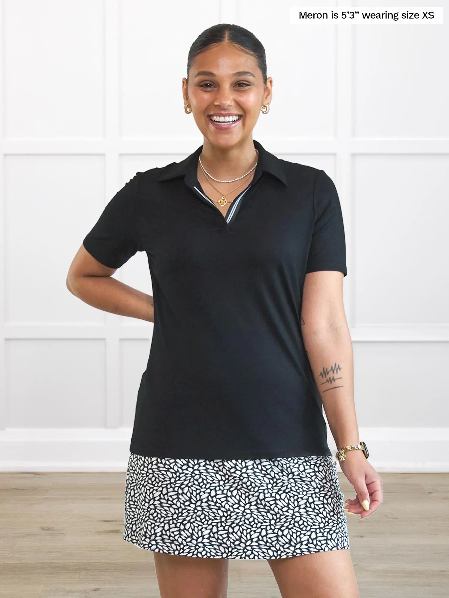 A closeup shot of Miik model Meron (5&