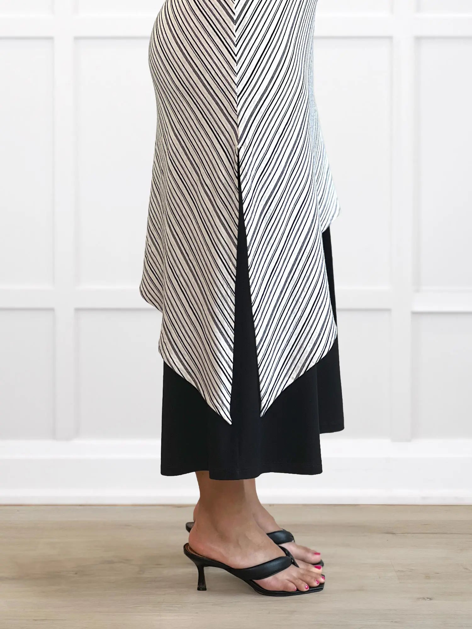 A closeup detail shot of Miik&