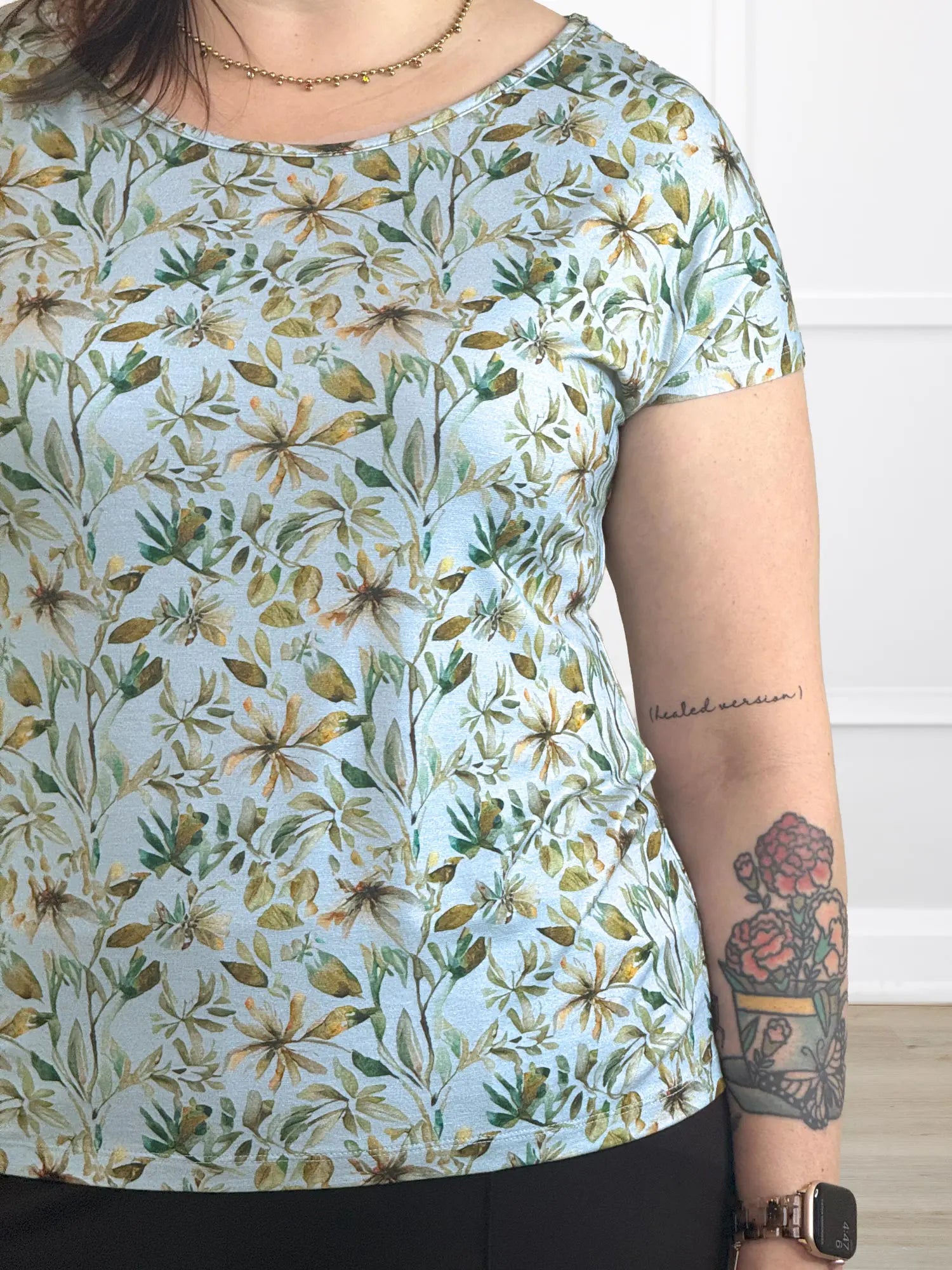 Rio reversible neckline dolman tee in Forest veil