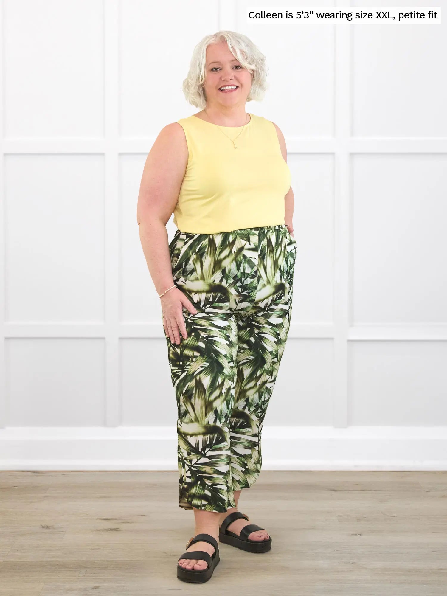 Miik model Colleen (53", xxlarge) wearing Miik&