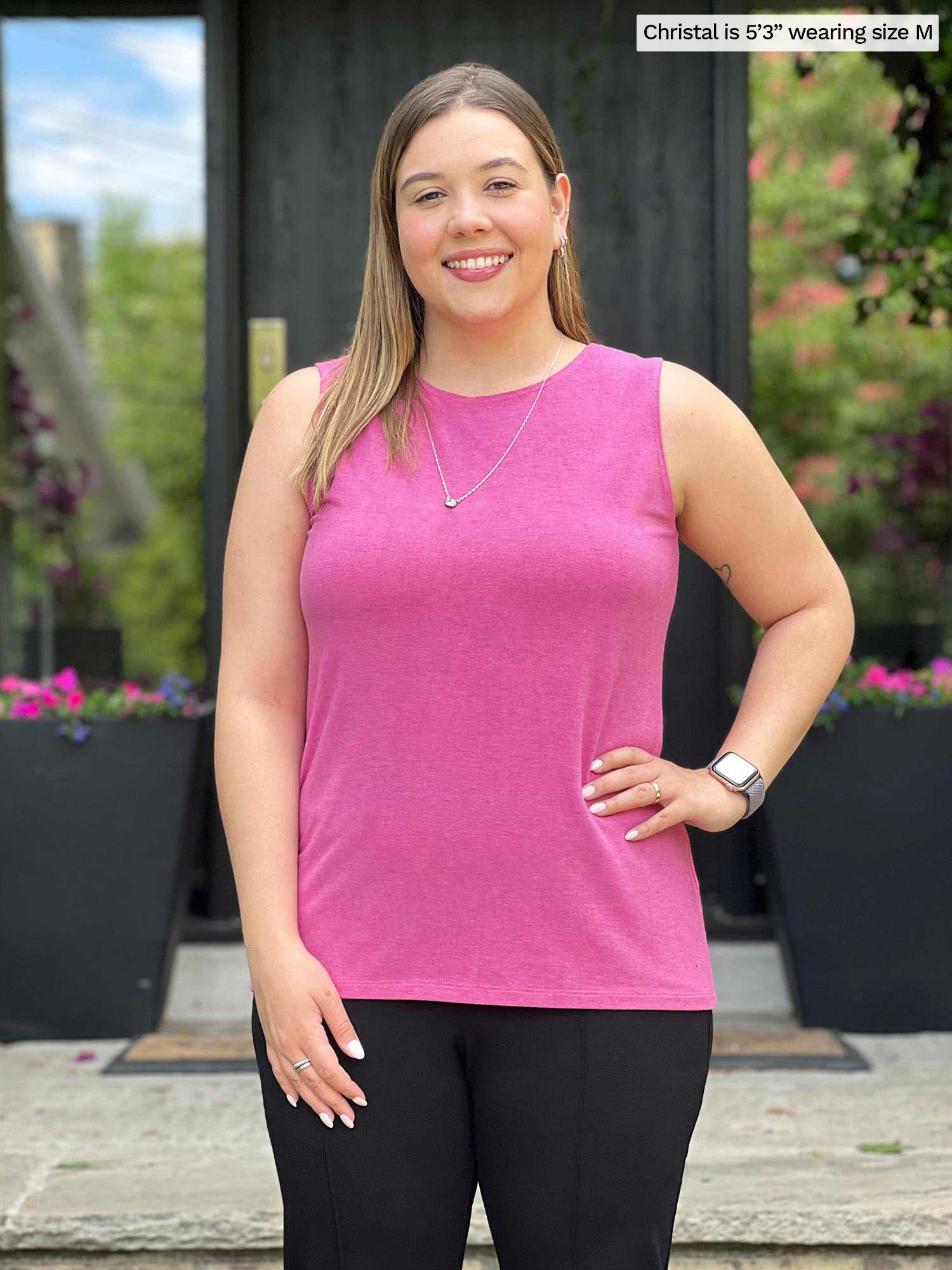 Miik model Christal 953", medium) smiling wearing Miik&