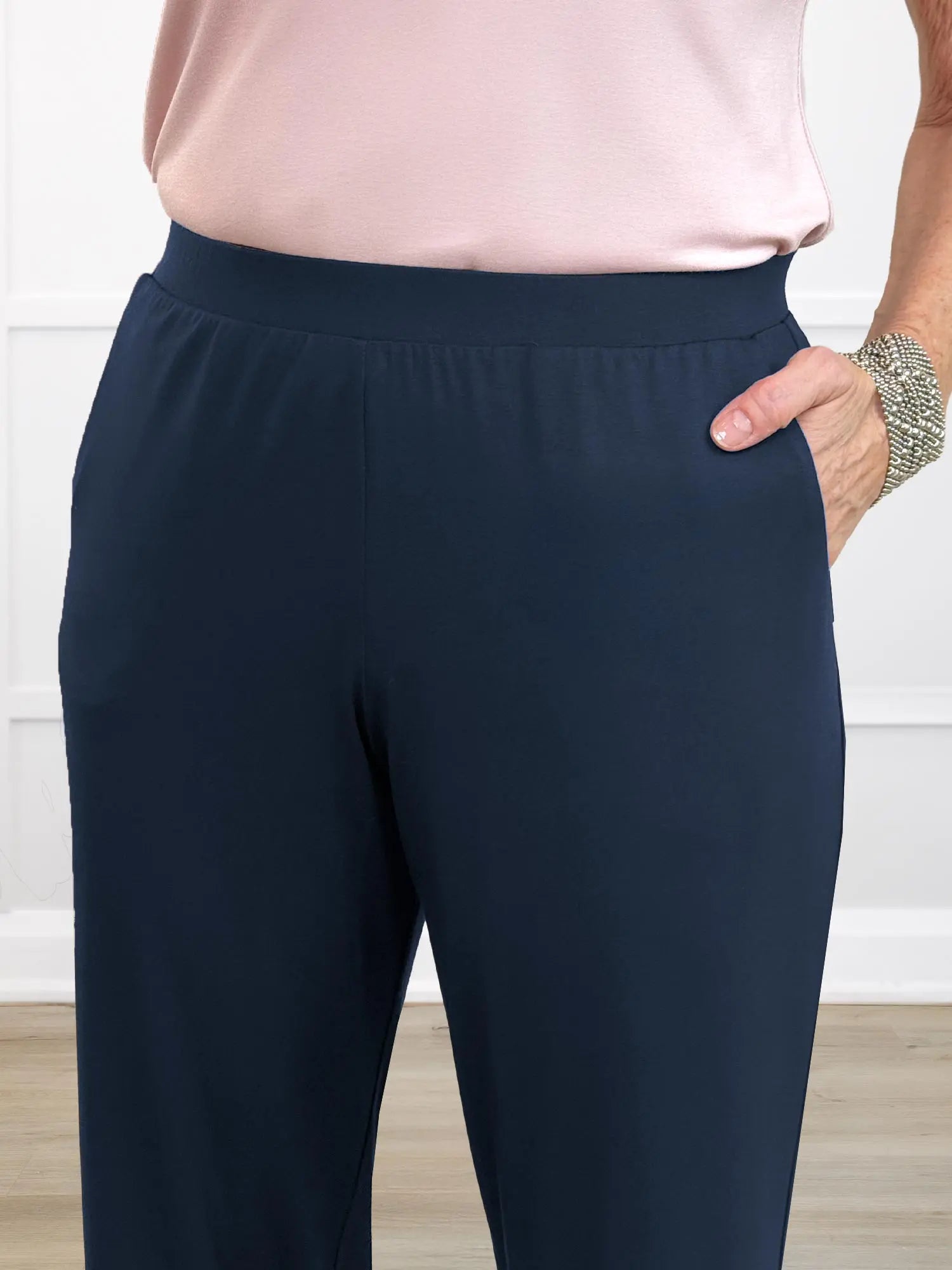 Akira tulip hem capri pant for women in Navy