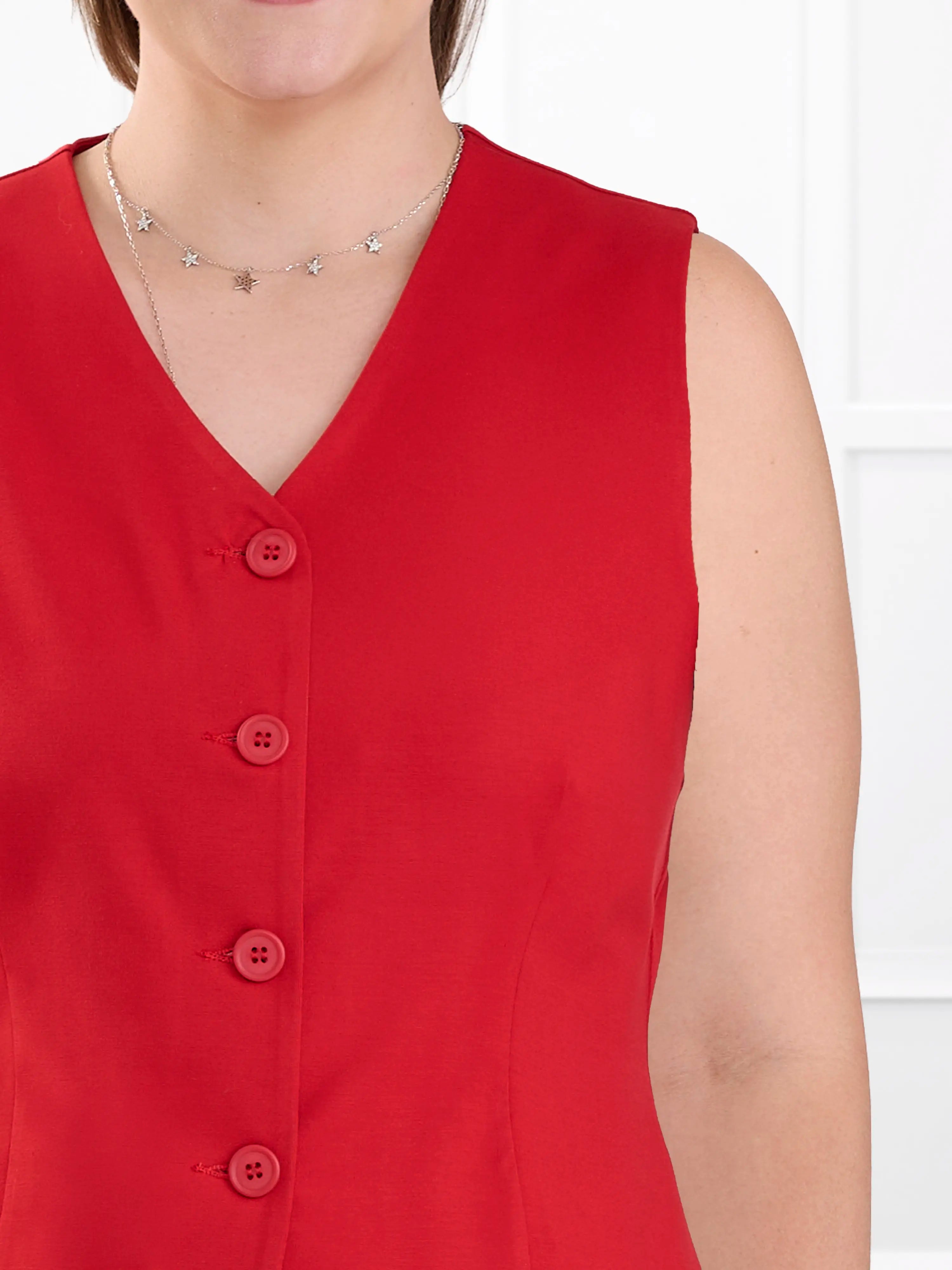 Alba tailored stretchy vest for women in Chili