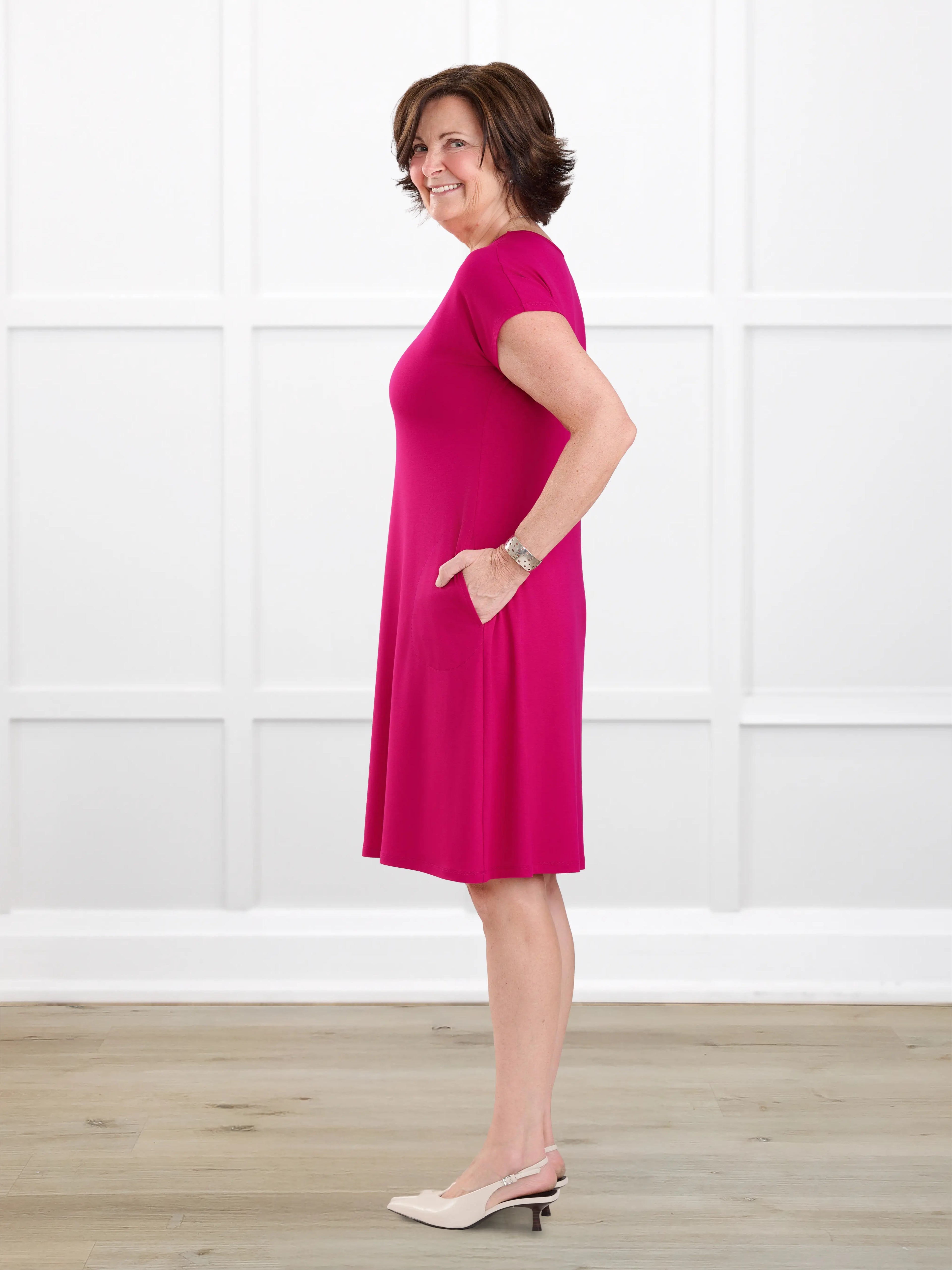Aleeza t shirt dress with pockets for women in Dragon fruit on model Donna, size S @Donna-S