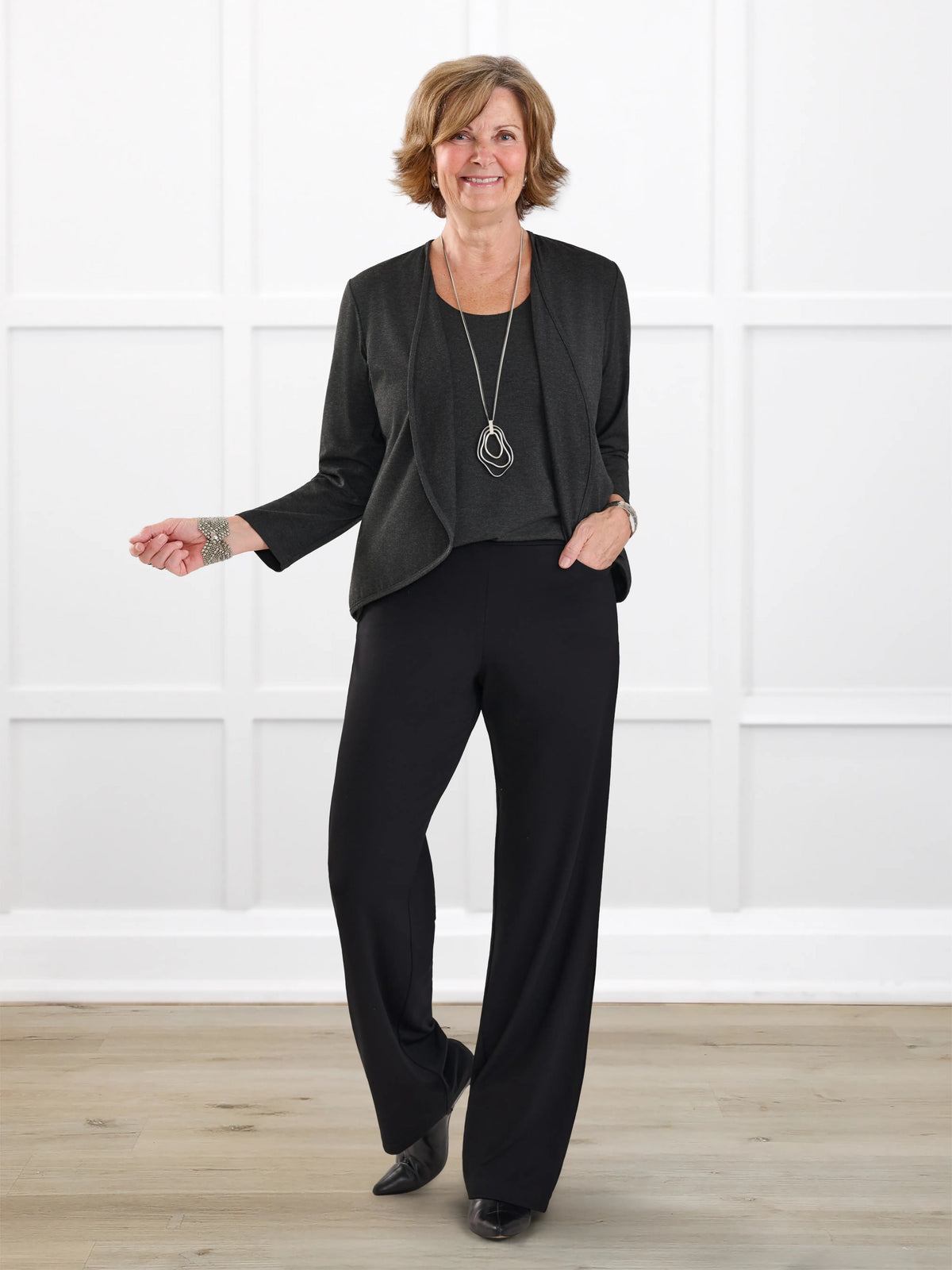 Avalynn mid rise straight leg pant for women in Black on model Donna, size S @Donna-S