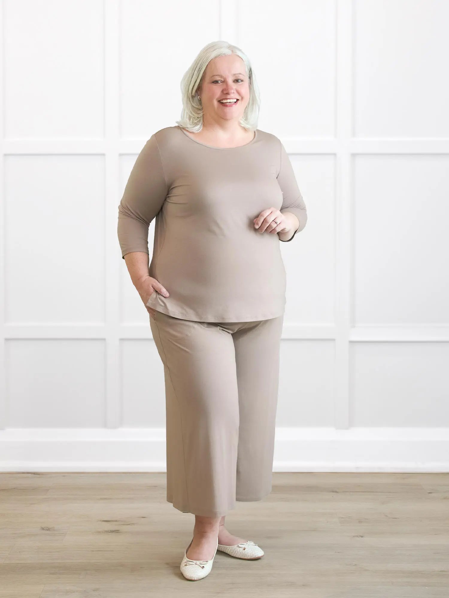 Chris sleeve scoop neck top for women 00 in Portobello on model Colleen, size XXL @Colleen-XXL