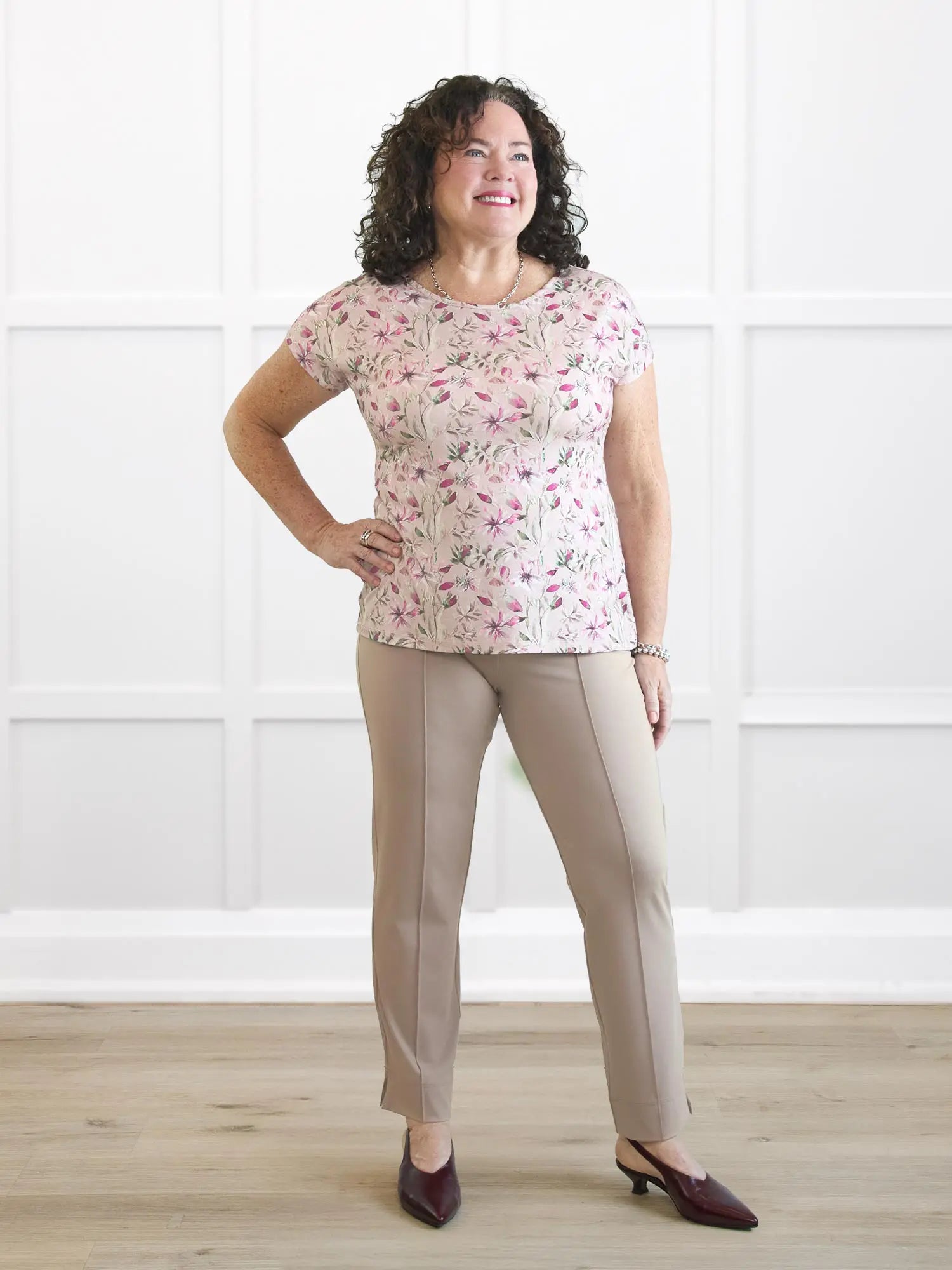 Christal pull on pintuck ankle pant 00 in Portobello on model Kerri, size M Petite @Kerri-M-petite