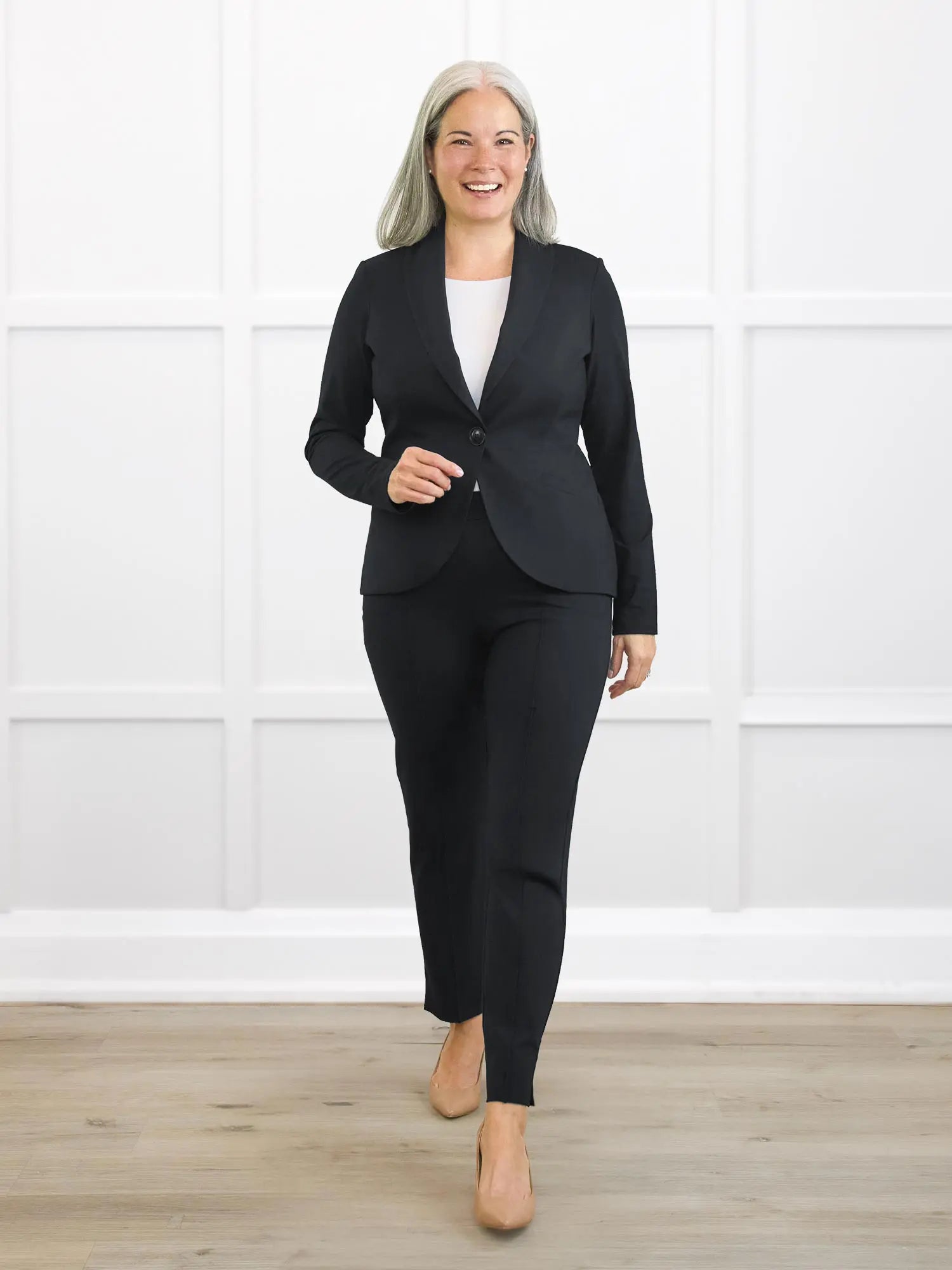 Emily soft stretchy blazer in Black on model Kerri, size S Regular @Kerri-S-regular