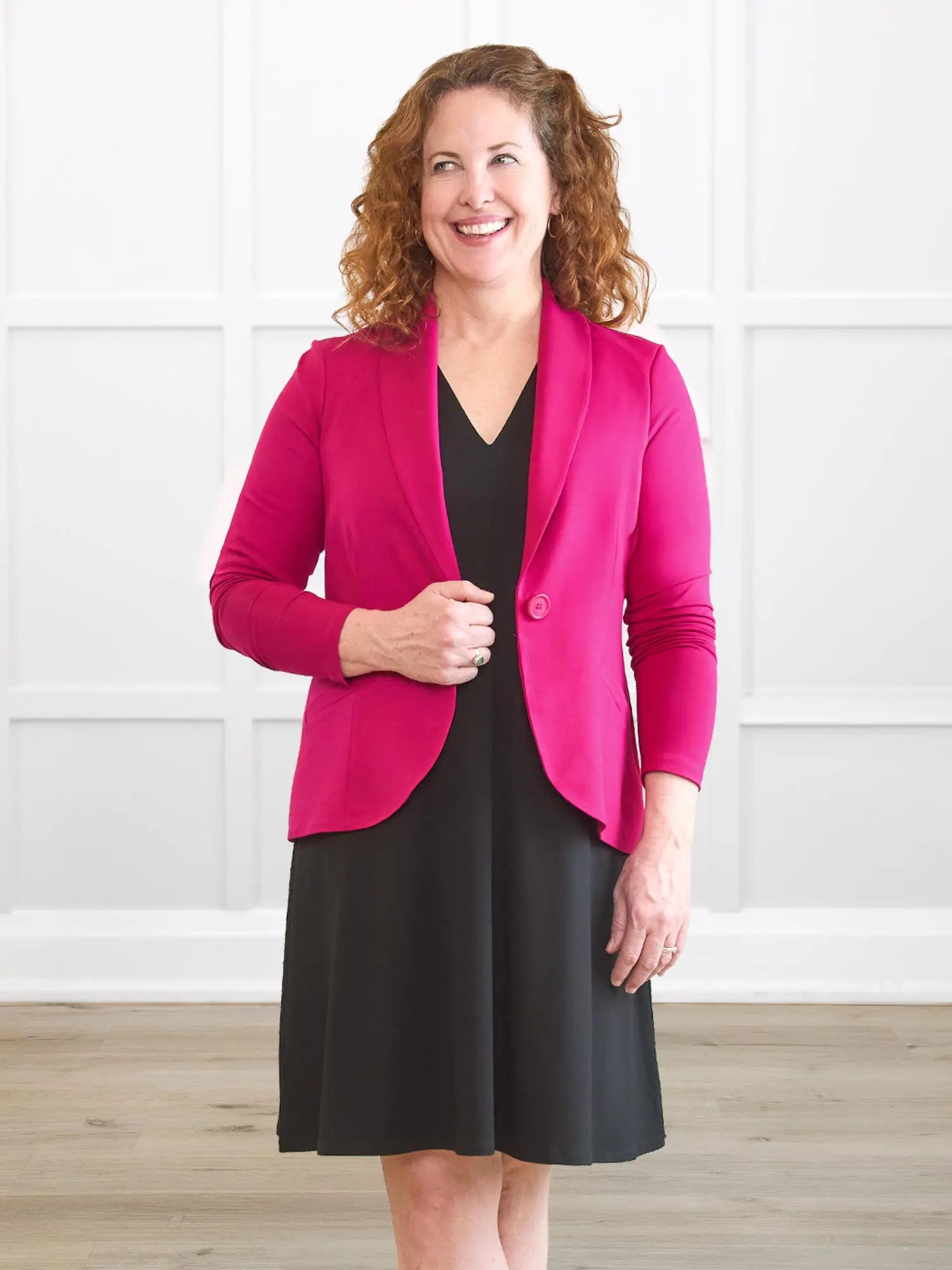 Emily soft stretchy blazer in Dragon fruit on model Melanie, size M Regular @Melanie-M-regular