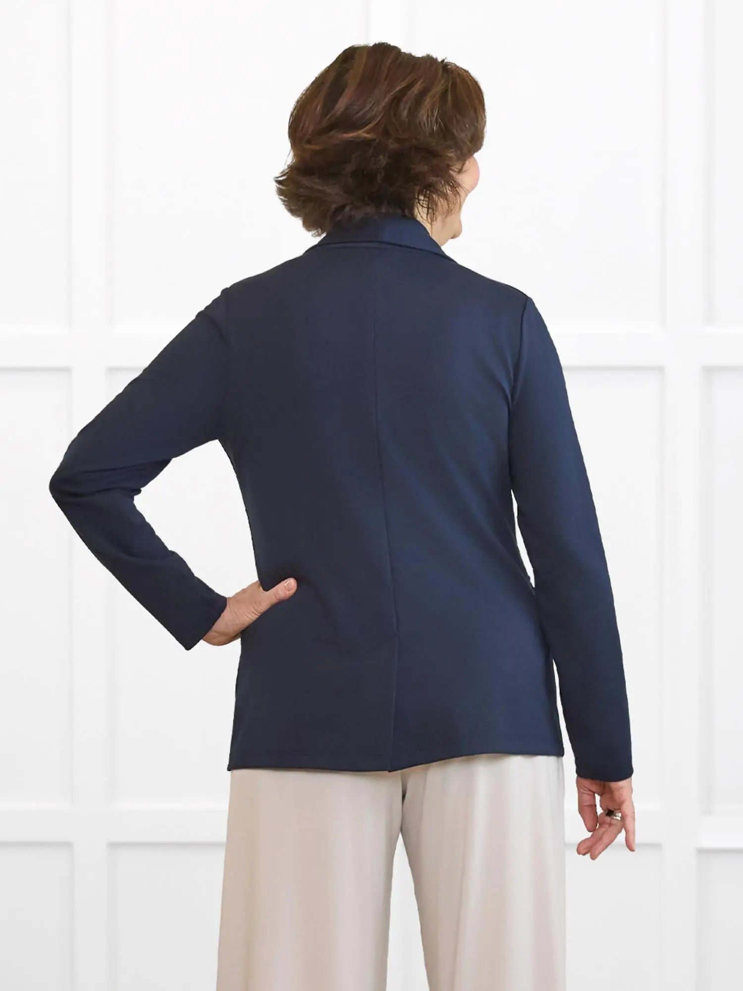 Jessica machine washable ponte blazer for women in Navy on model Donna, size S @Donna-S