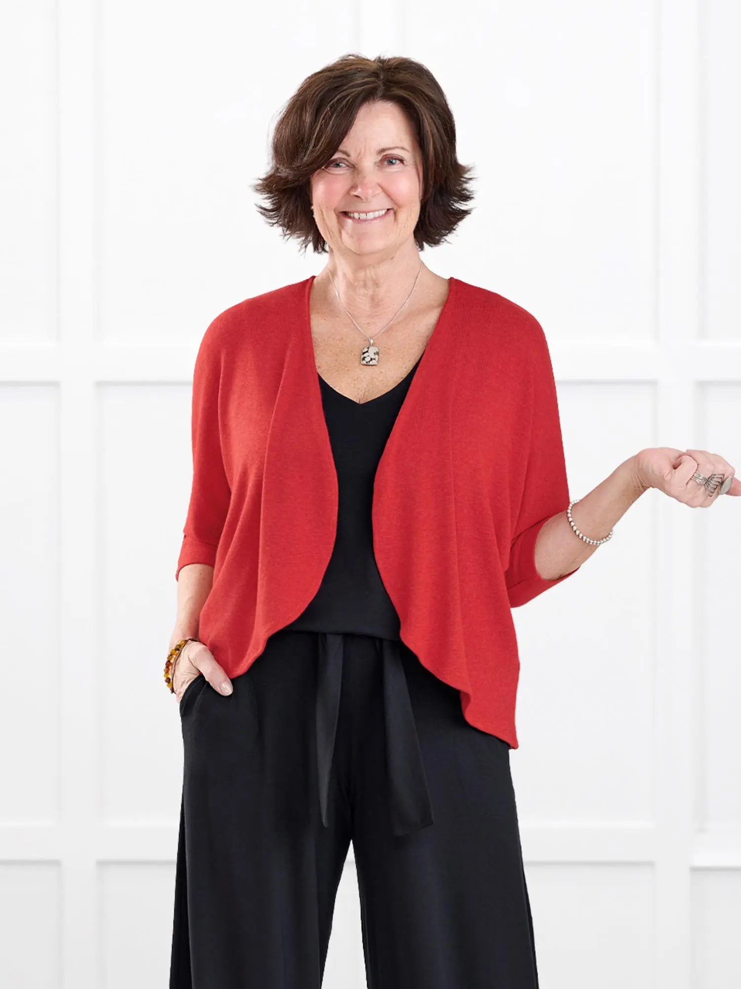 Jovi sweater knit bolero cardigan for women in Chili on model Donna, size S @Donna-S