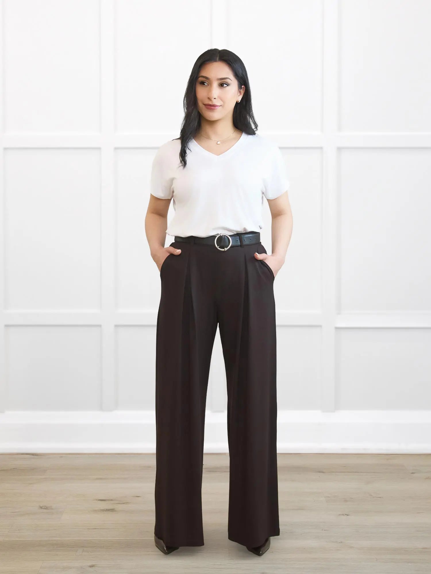 Kiya high waisted wide leg pleated pant for women 00 in Dark chocolate on model Yasmine, size XS Petite @Yasmine-XS-petite