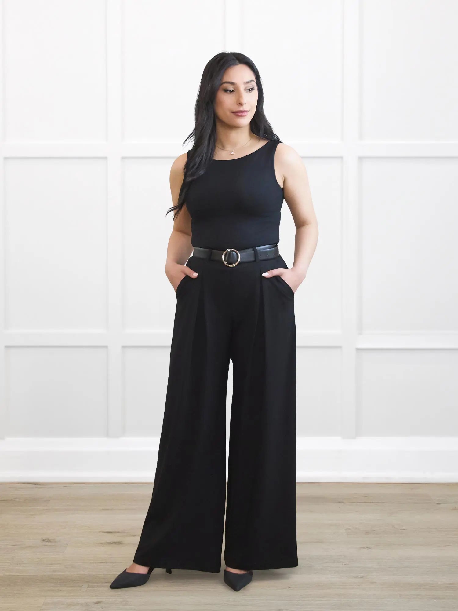 Kiya high waisted wide leg pleated pant for women in Black on model Yasmine, size XS Petite @Yasmine-XS-petite