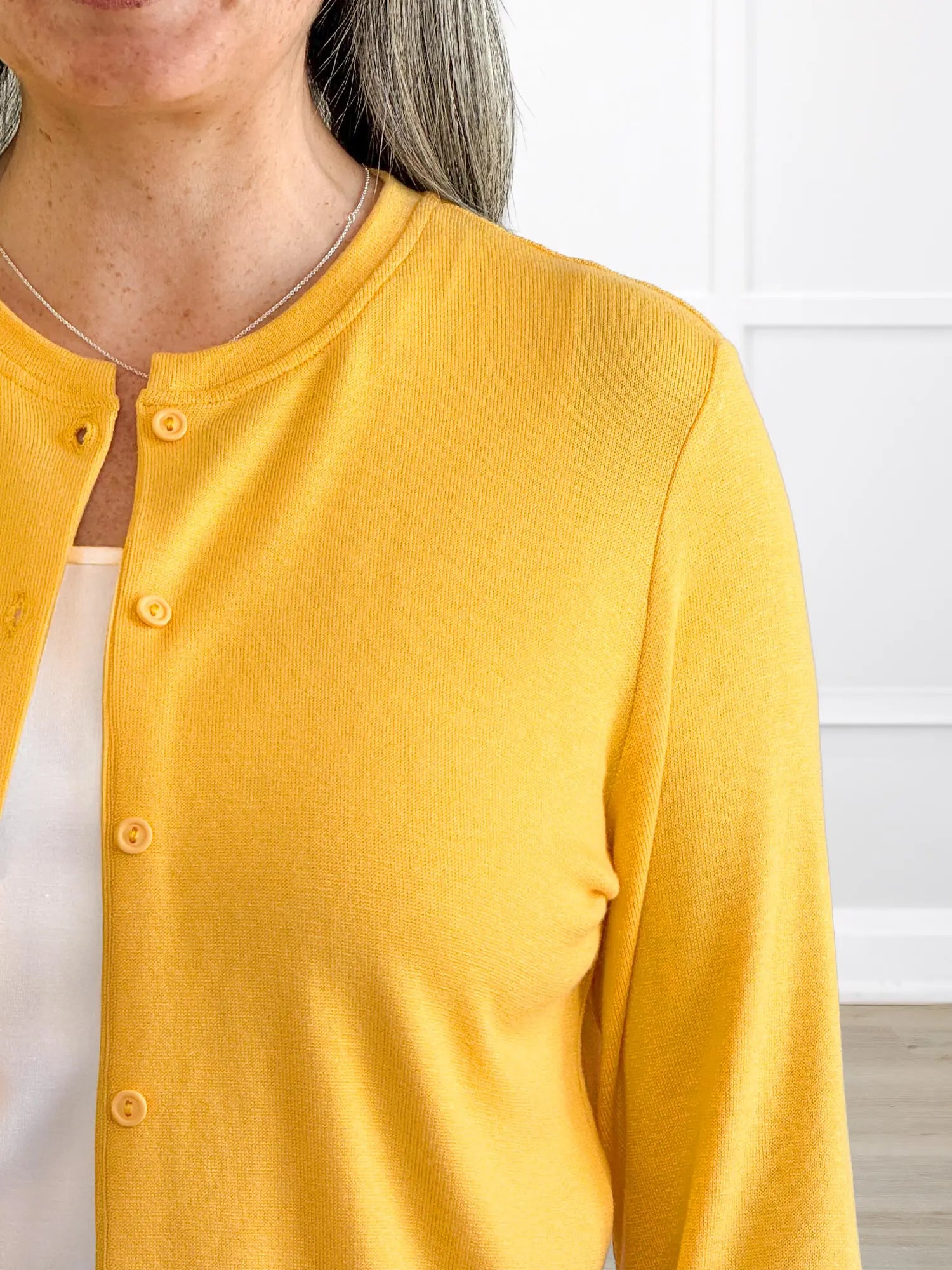 Maribel crewneck sweater knit cardigan 00 in Daffodil