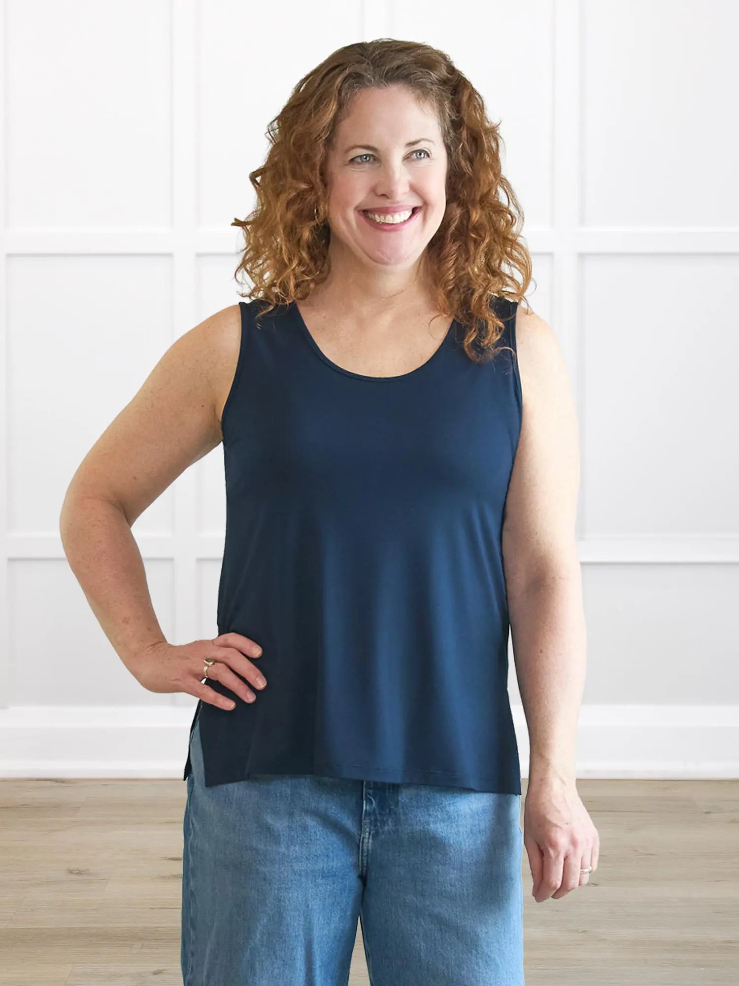 Shyanne reversible neckline side slit tank 00 in Navy on model Melanie, size M Regular @Melanie-M-regular