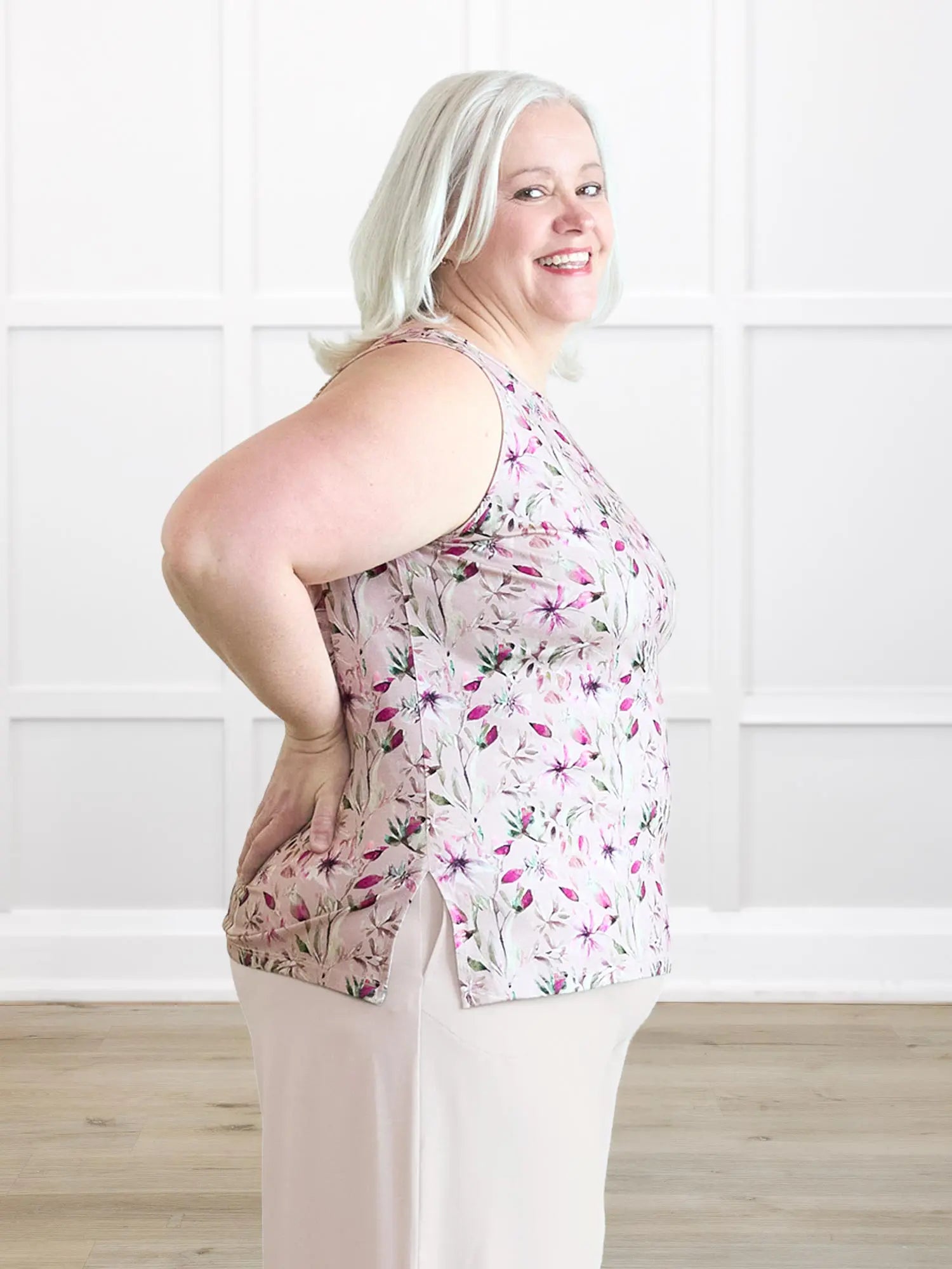 Shyanne reversible neckline side slit tank in Wild magnolia on model Colleen, size XXL Petite @Colleen-XXL-petite