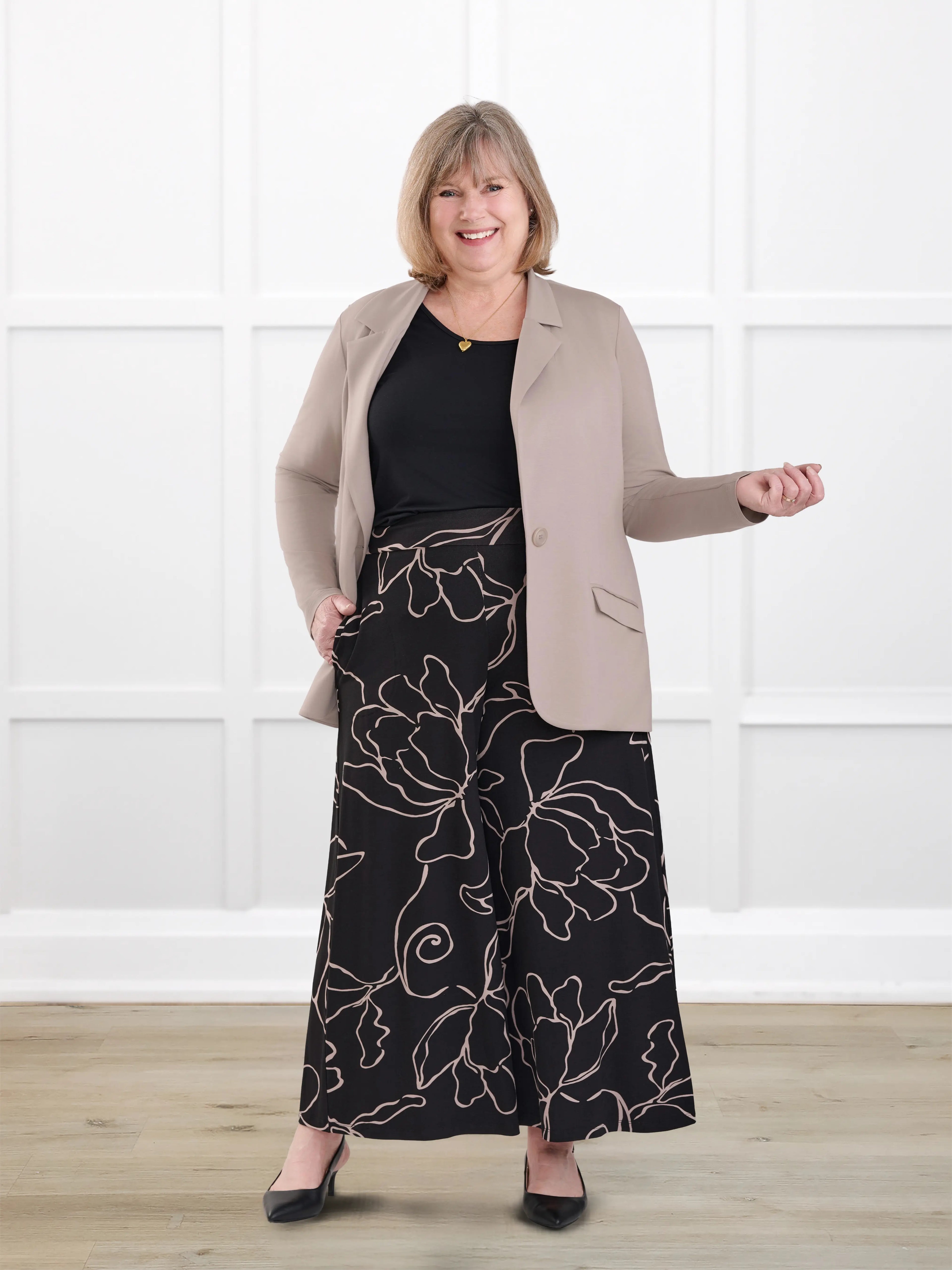 Valencia capri palazzo pocket pant for women in Contour floral on model Laurie, size XL Regular @Laurie-XL-regular