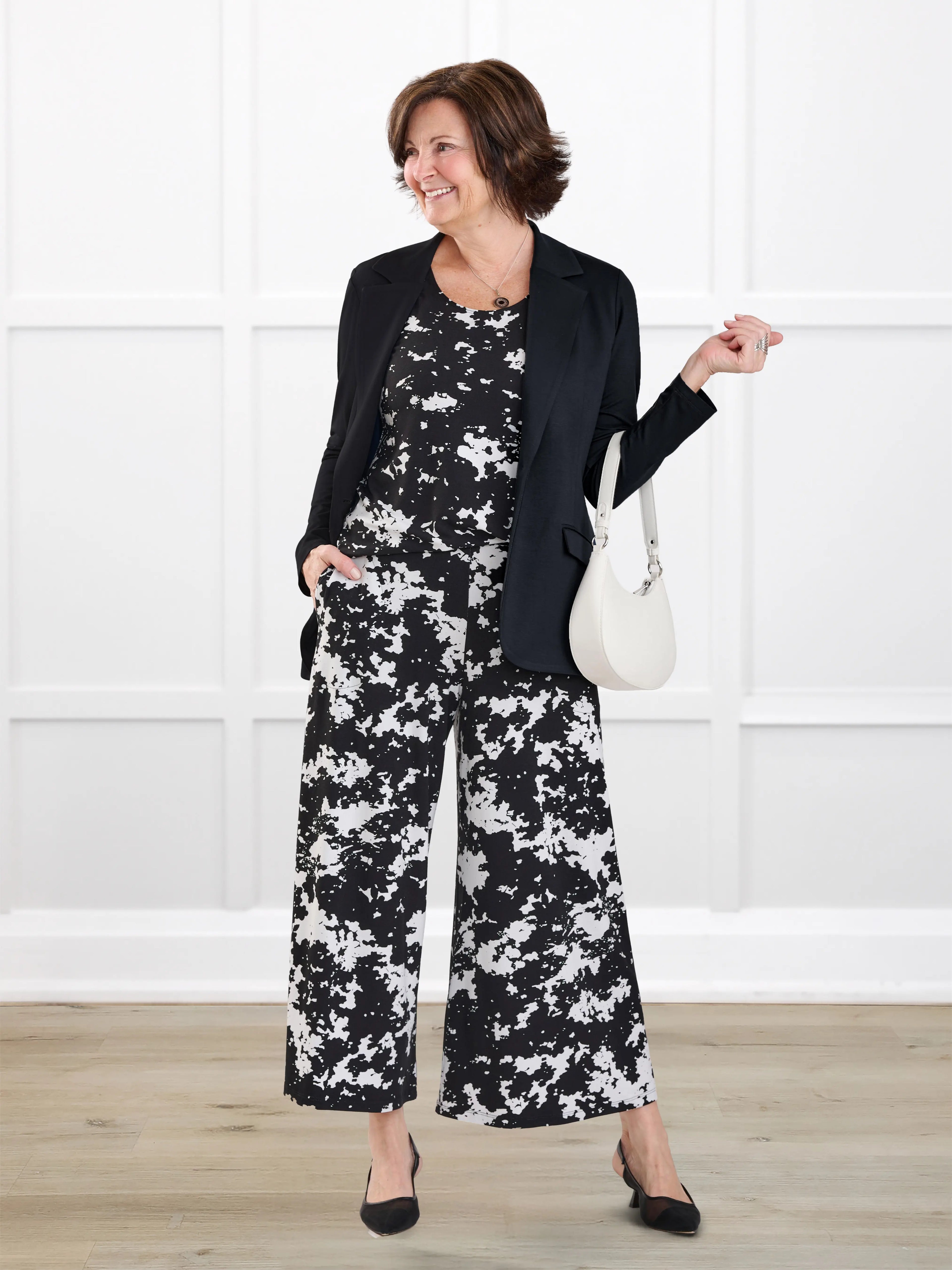 Valencia capri palazzo pocket pant for women in Moo’d bloom on model Donna, size S Regular @Donna-S-regular