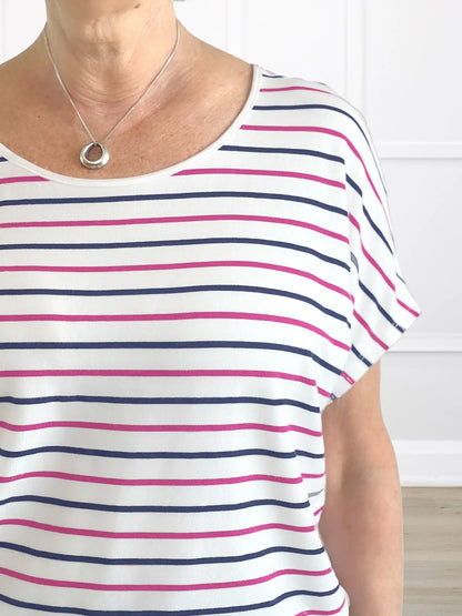 A closeup detail of the neckline and stripe of Miik&