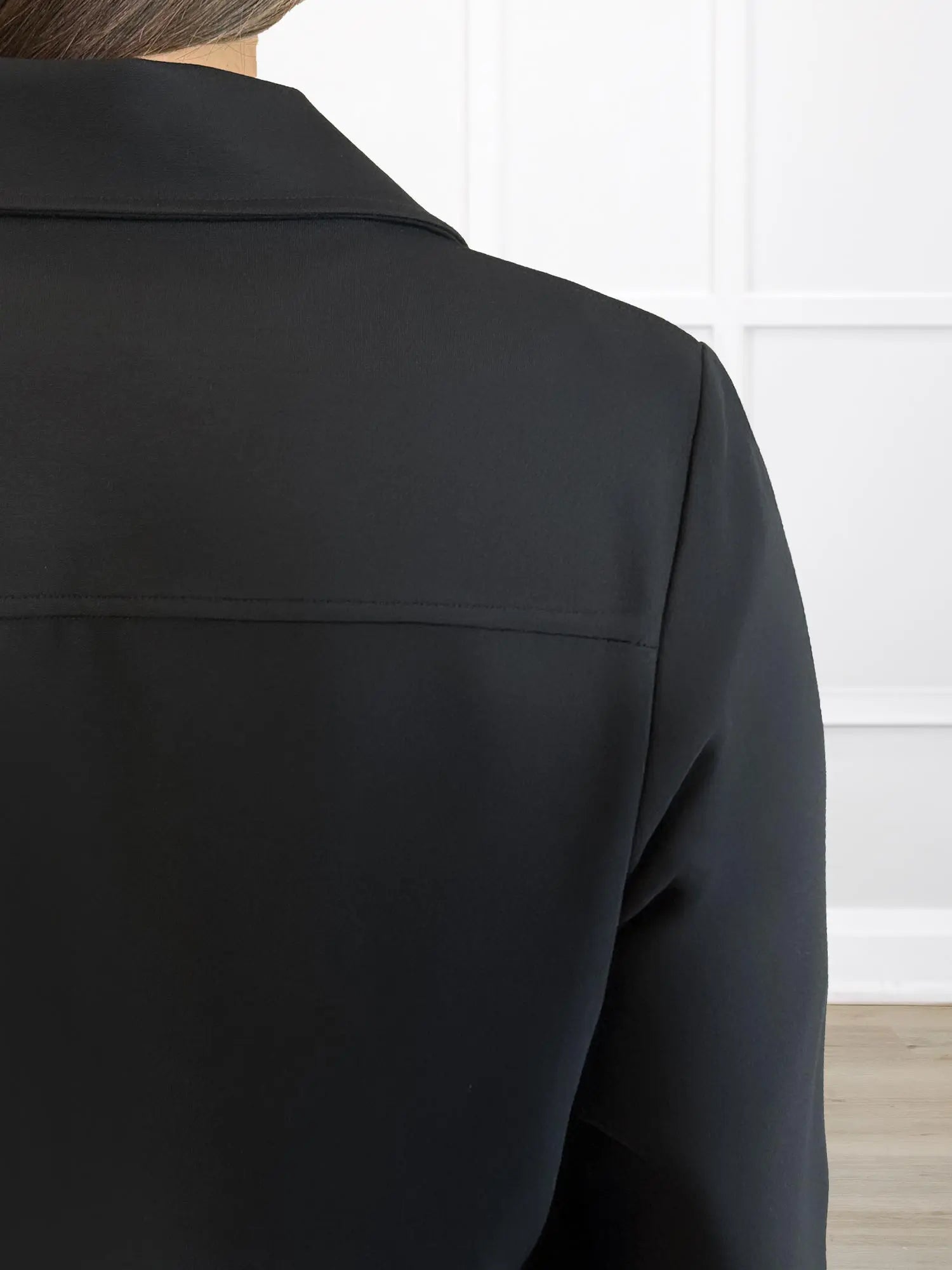 A closeup detail shot of Miik&