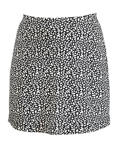 An off figure image of Miik&