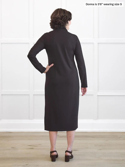 Miik founder Donna (5’6”, small) standing with her back towards the camera showing the back of Miik&