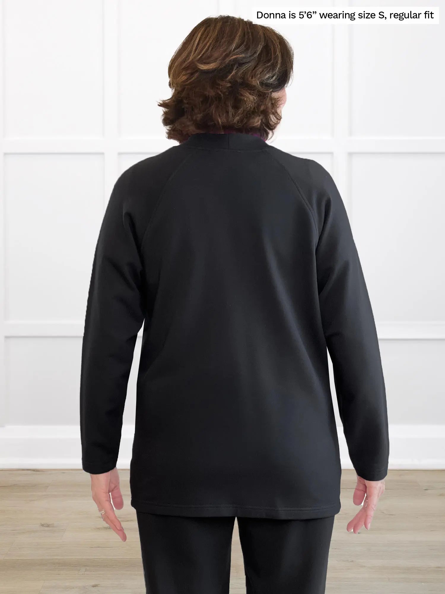 Miik founder Donna (5’6”, small) standing with her back towards the camera showing the back of Miik&