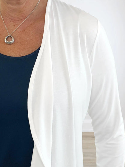 A closeup detail of the waterfall Miik&