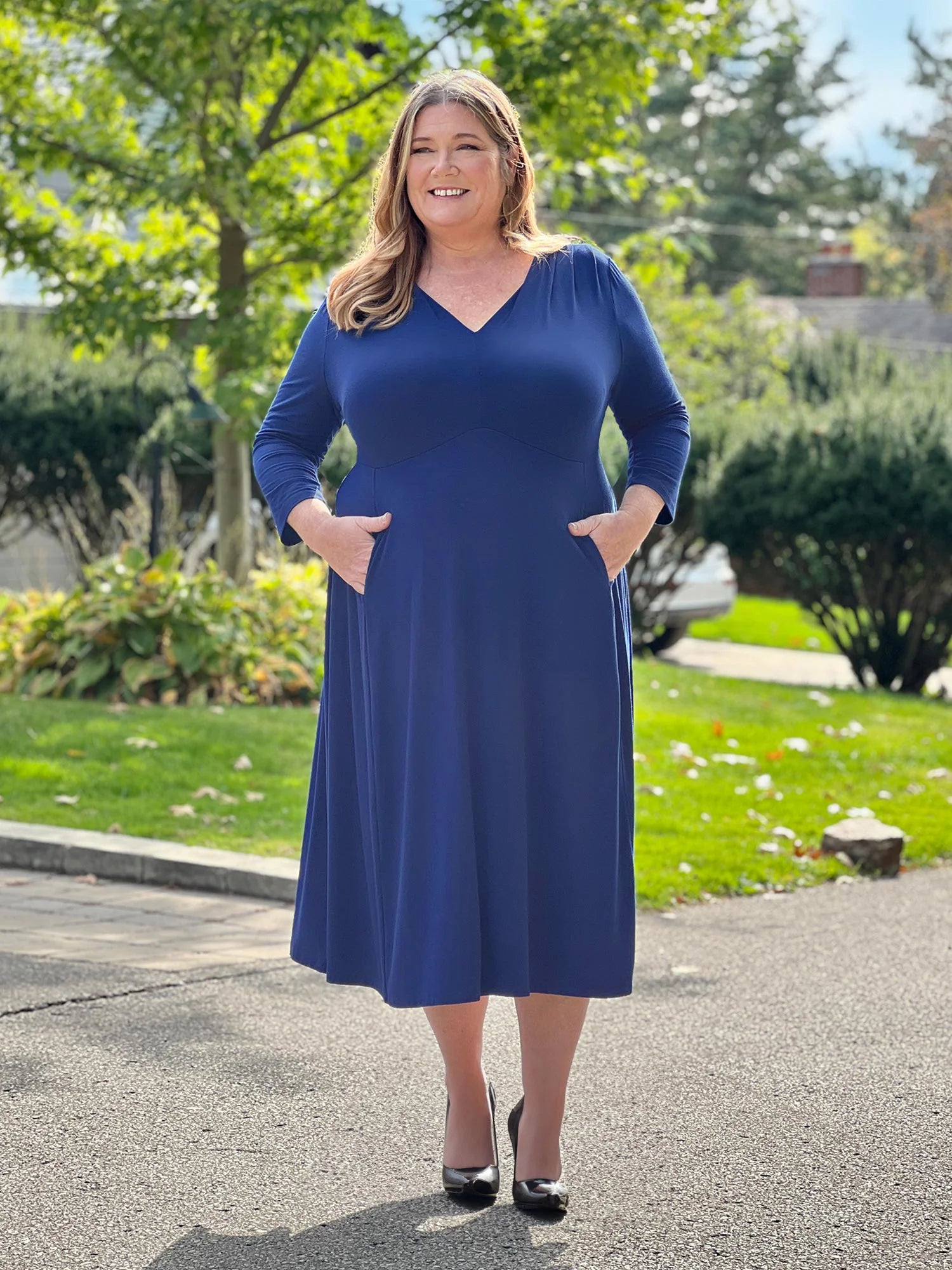 Lolly midi flounce dress with pockets in Blueberry 