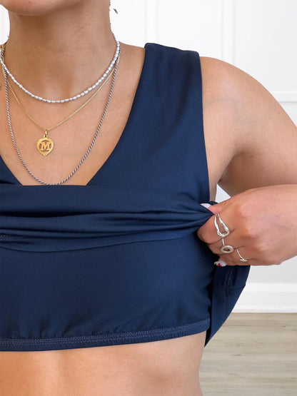 A closeup shot detail of the shelf bra of Miik&