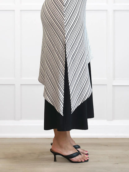 A closeup detail shot of Miik&