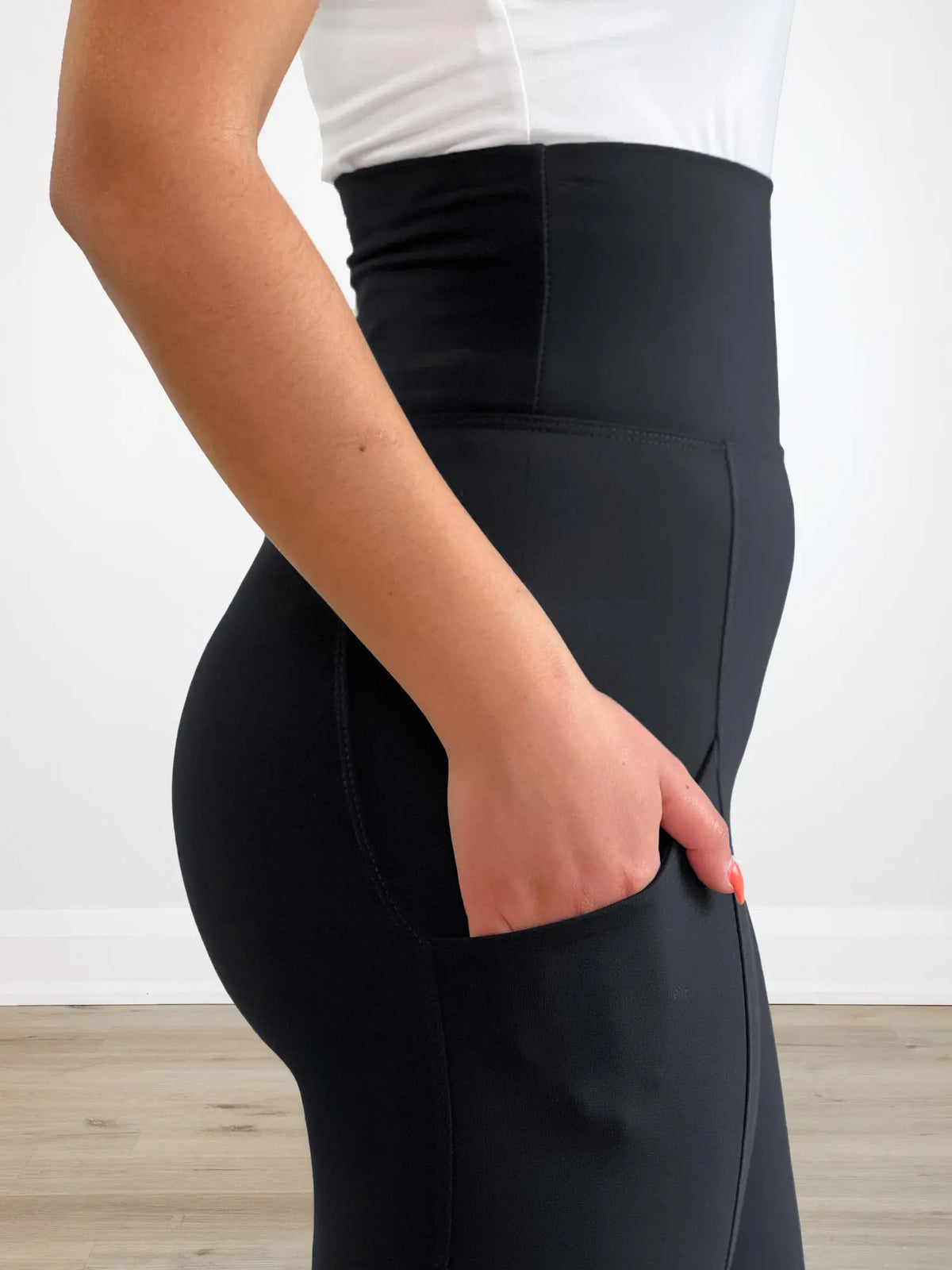 A close up image of the waistband and pocket of Miik&