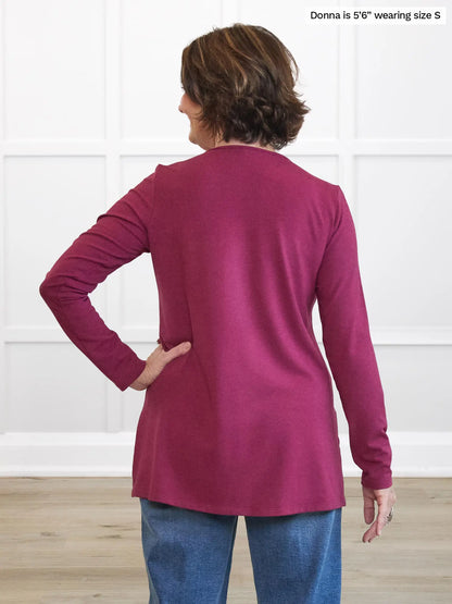 Miik founder Donna (5’6”, small) standing with her back towards the camera showing the back of Miik&