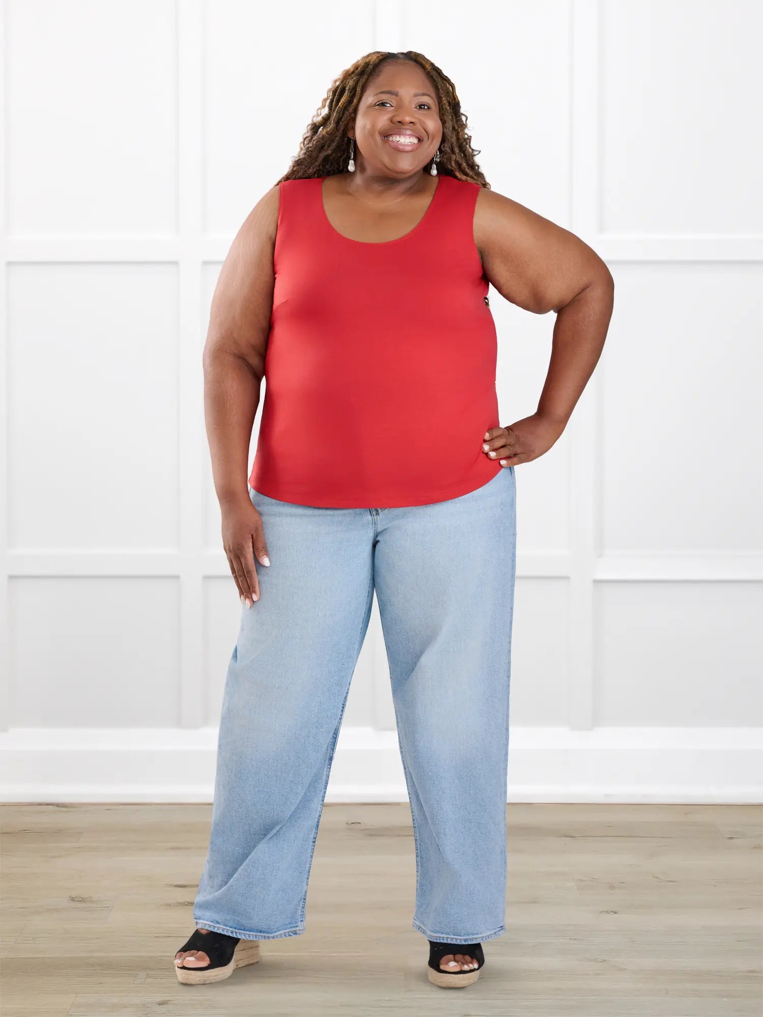 Alanis relaxed tank top for women in Chili on model Kimesha, size 2X @Kimesha-2x 
