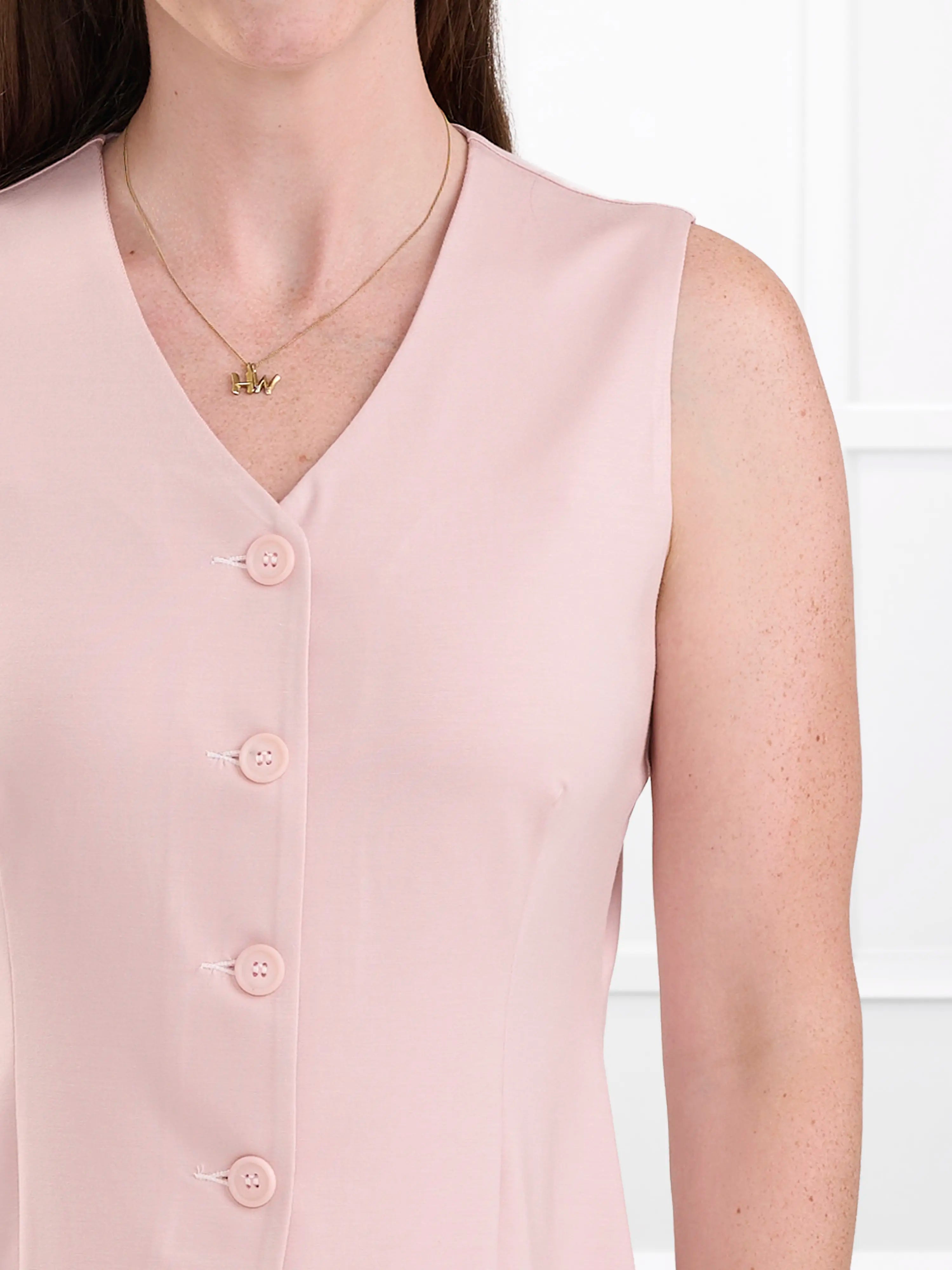 Alba tailored stretchy vest for women in Ballet pink 