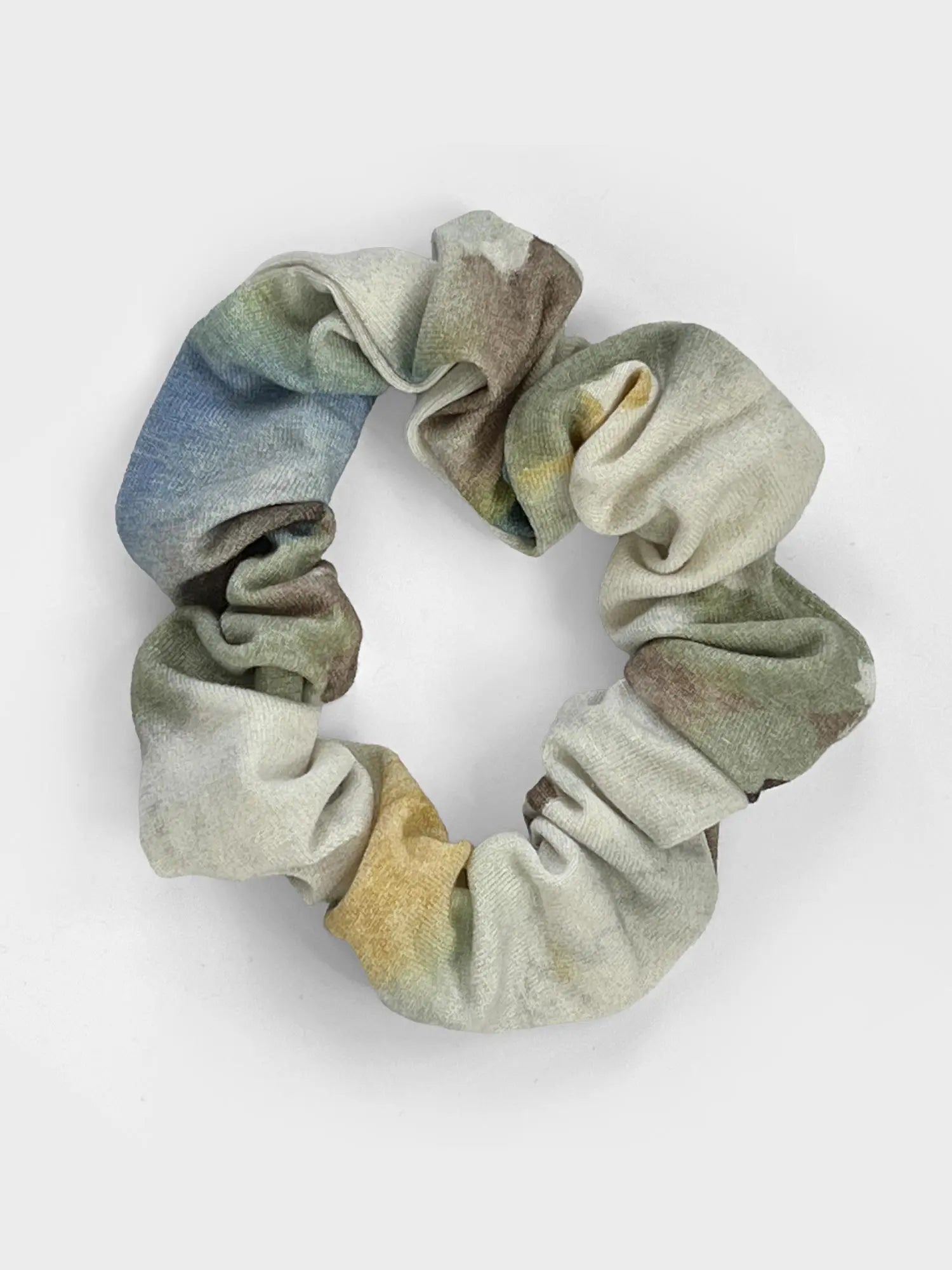 Anvi hair scrunchie for women in Morning dew 