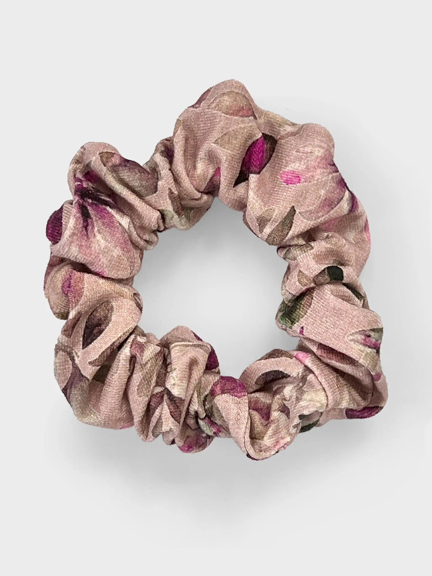 Anvi hair scrunchie for women in Wild magnolia 