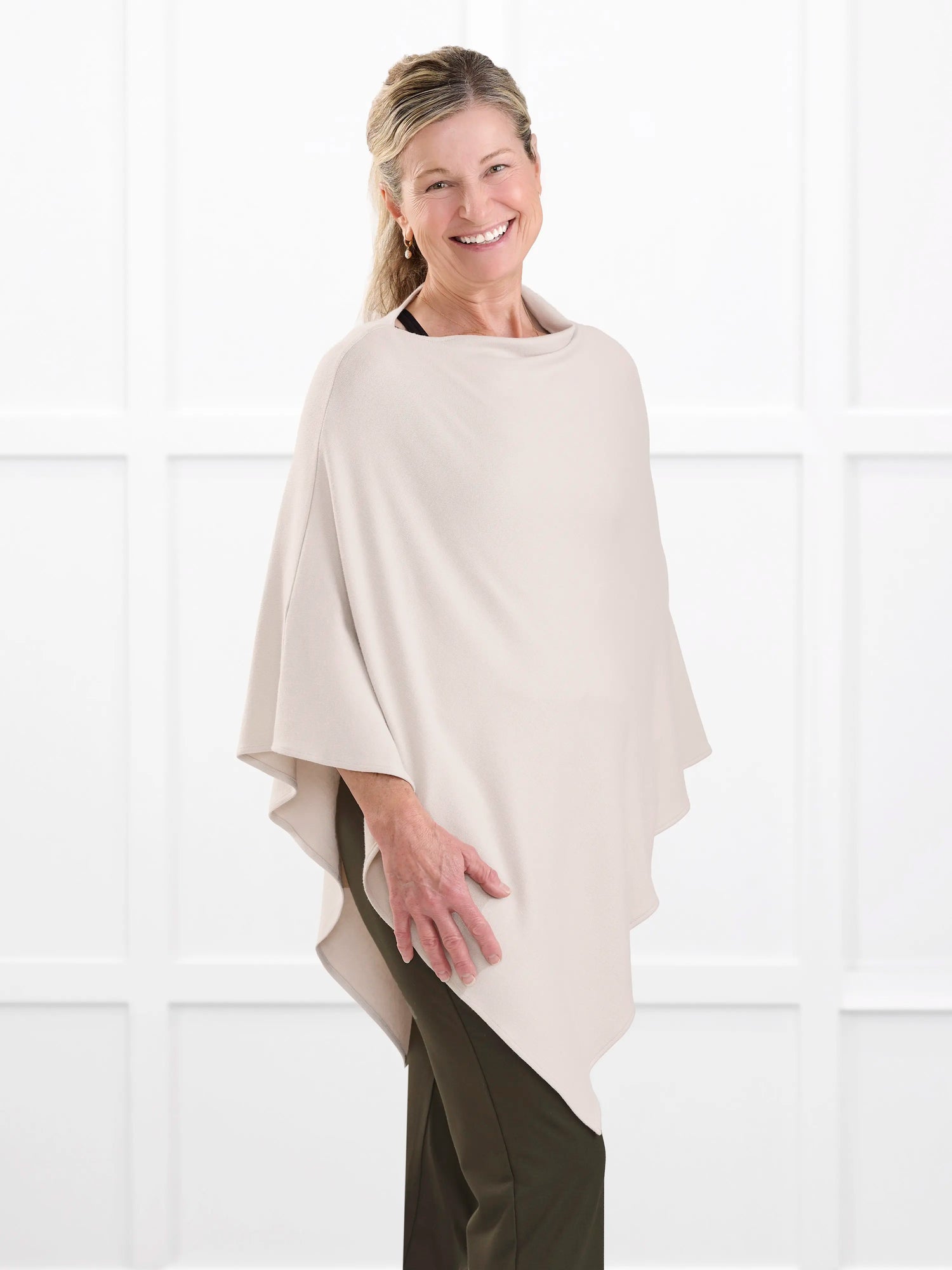 Asli lightweight sweater knit poncho for women in Seashell 