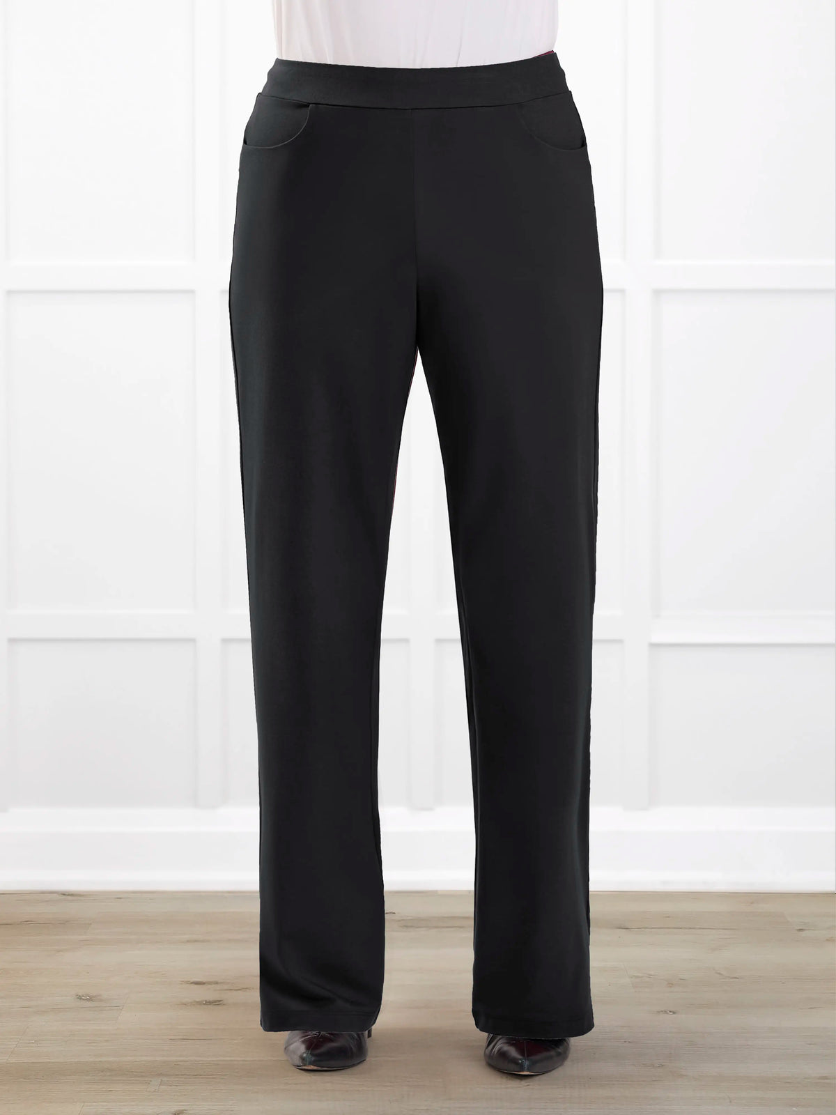 Avalynn mid rise straight leg pant for women in Black 