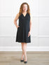 Bevlyn sleeveless v neck pocket dress 00 in Black on model Melanie, size M @Melanie-M 