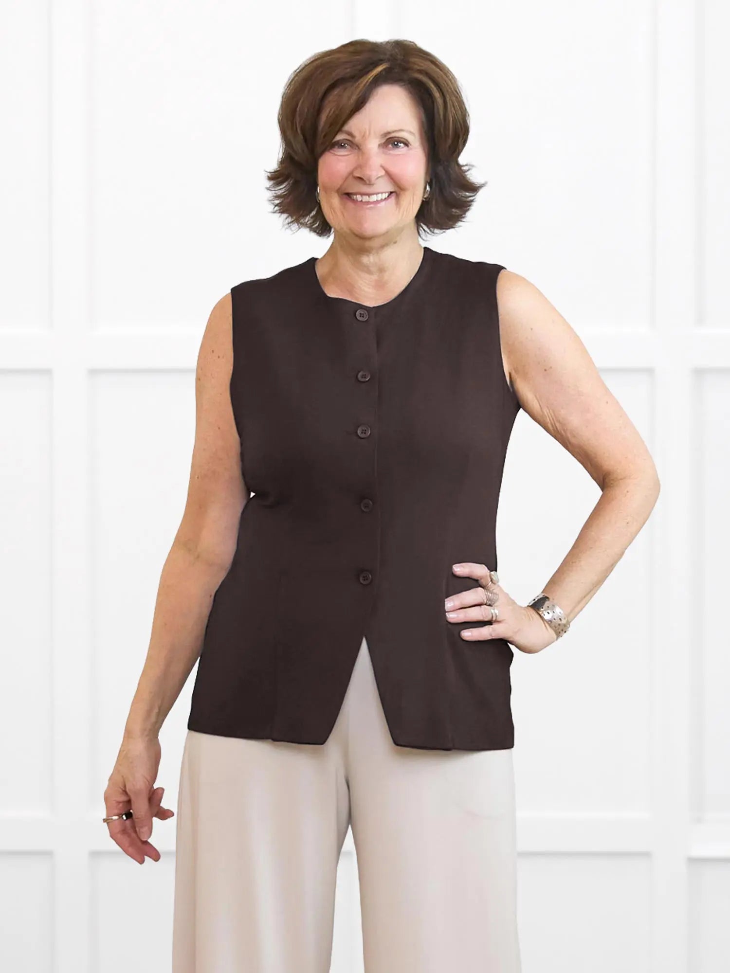 Bibi high neck tailored vest for women in Dark chocolate on model Donna, size S Regular @Donna-S-regular 