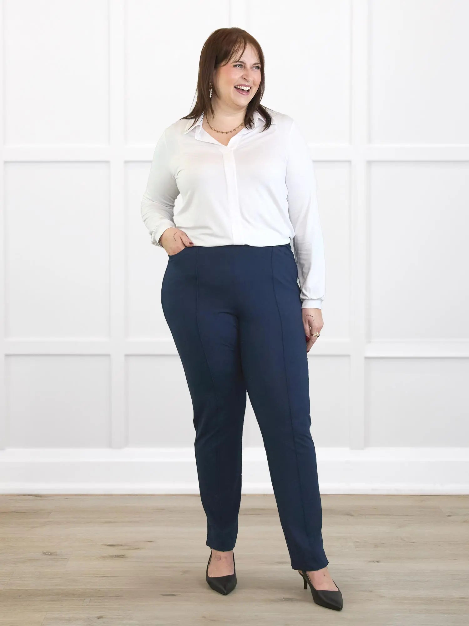 Christal pull on pintuck ankle pant in Navy on model Kaitlin, size XL Long @Kaitlin-XL-long 