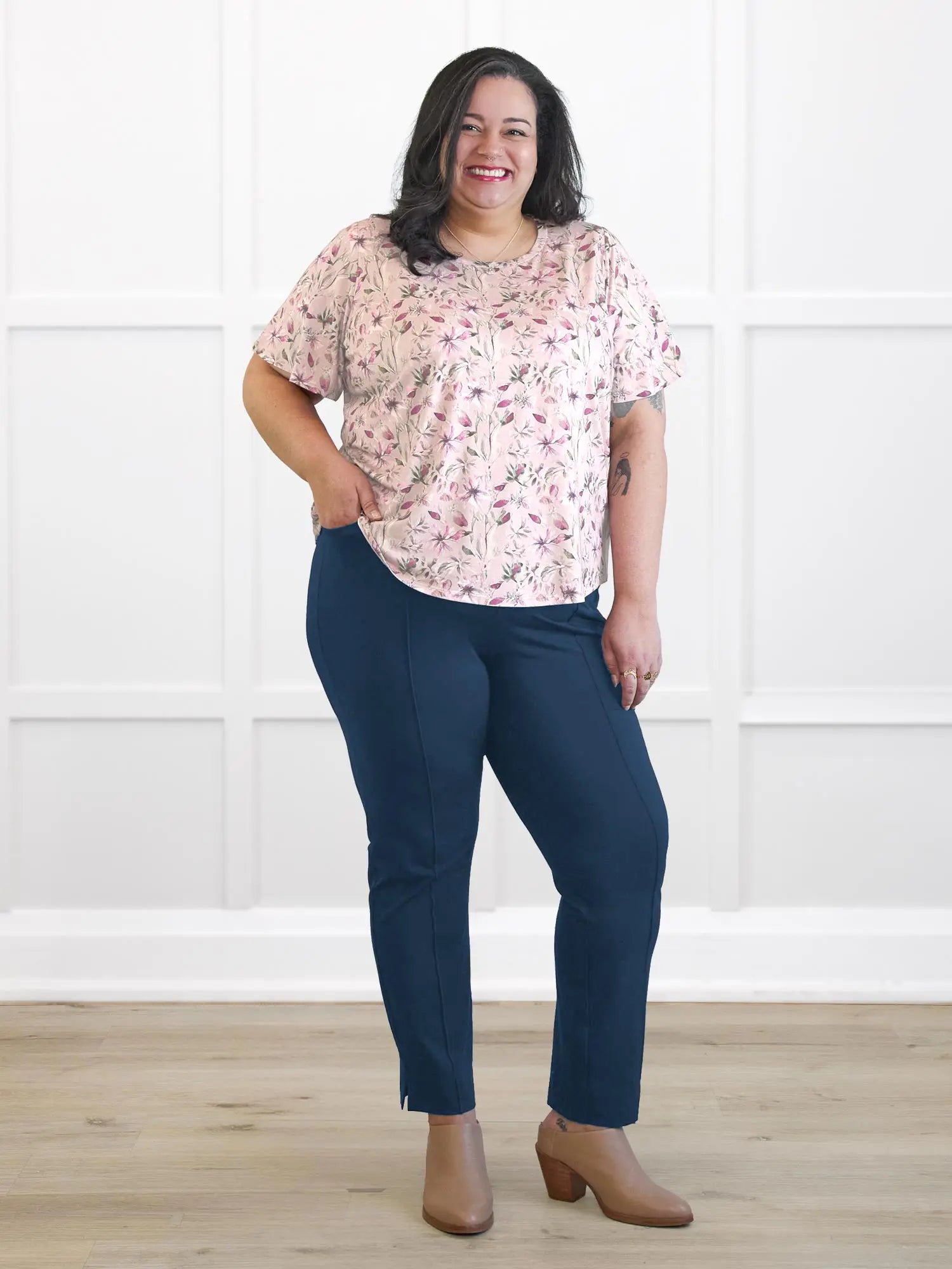 Christal pull on pintuck ankle pant in Navy on model Sarita, size XXL Regular @Sarita-XXL-regular 
