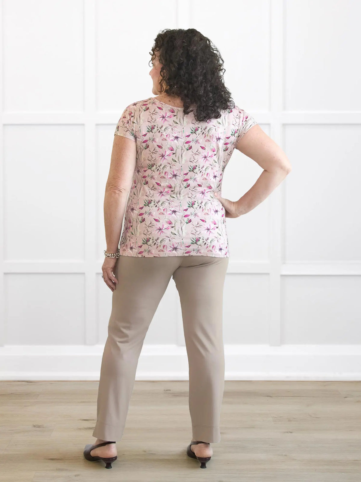 Christal pull on pintuck ankle pant in Portobello on model Kerri, size M Petite @Kerri-M-petite 