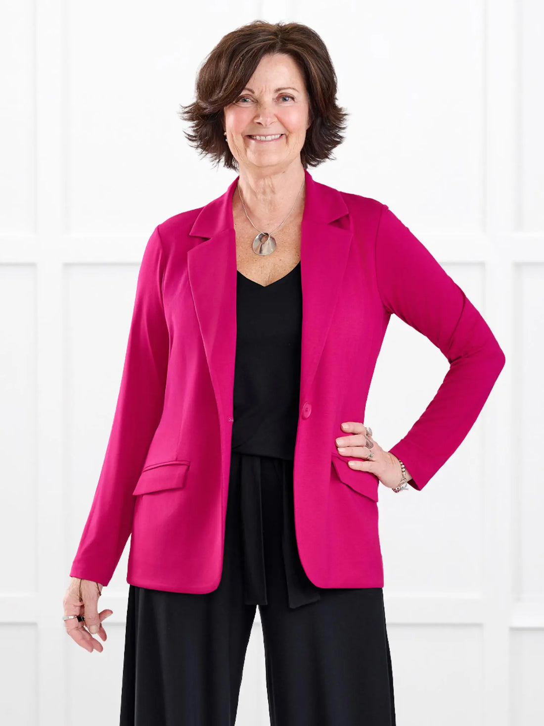 Danica lightweight tailored blazer for women in Dragon fruit on model Donna, size S Regular @Donna-S-regular 