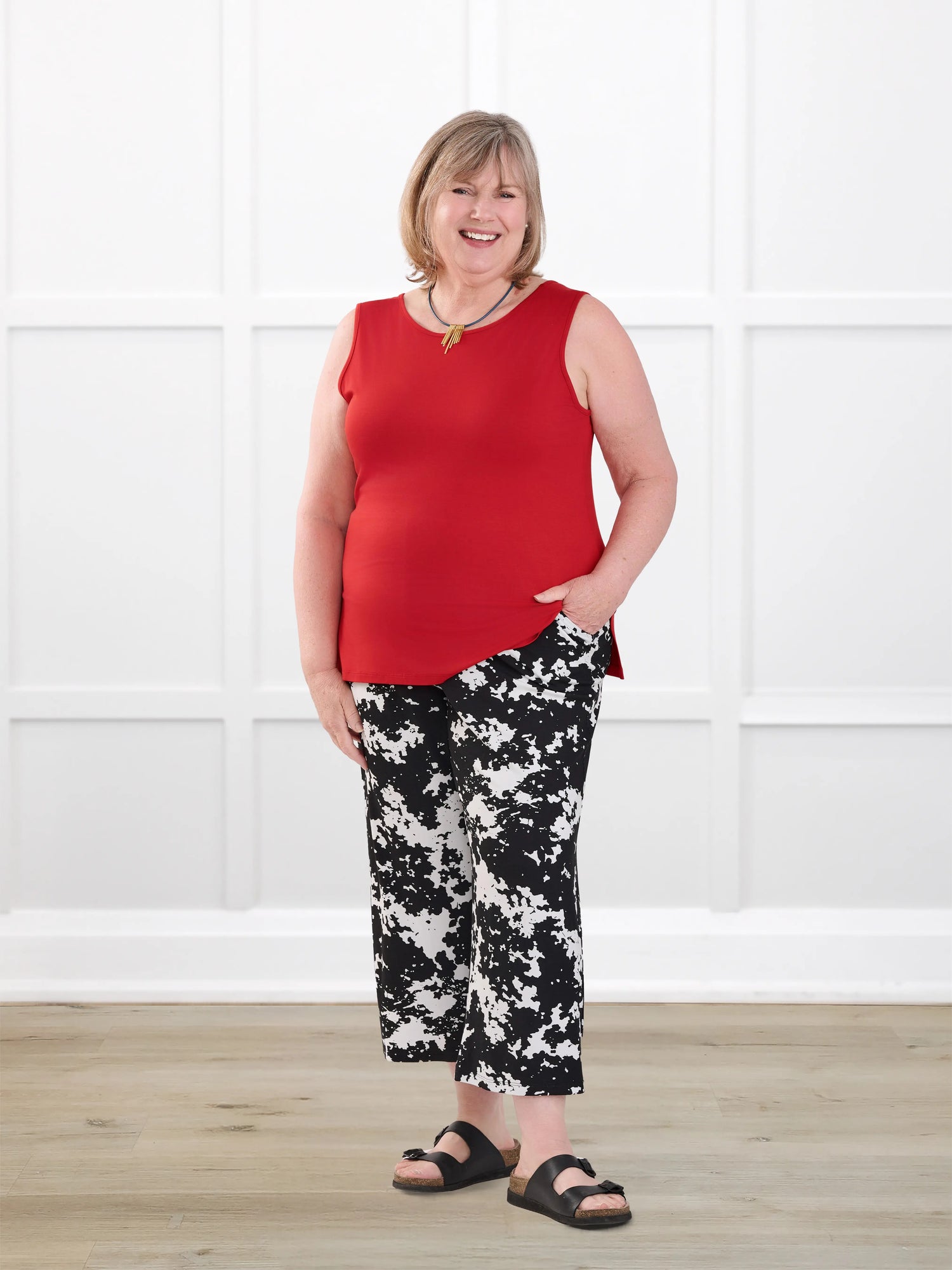 Easton pocket capri for women in Moo’d bloom on model Laurie, size XL @Laurie-XL 