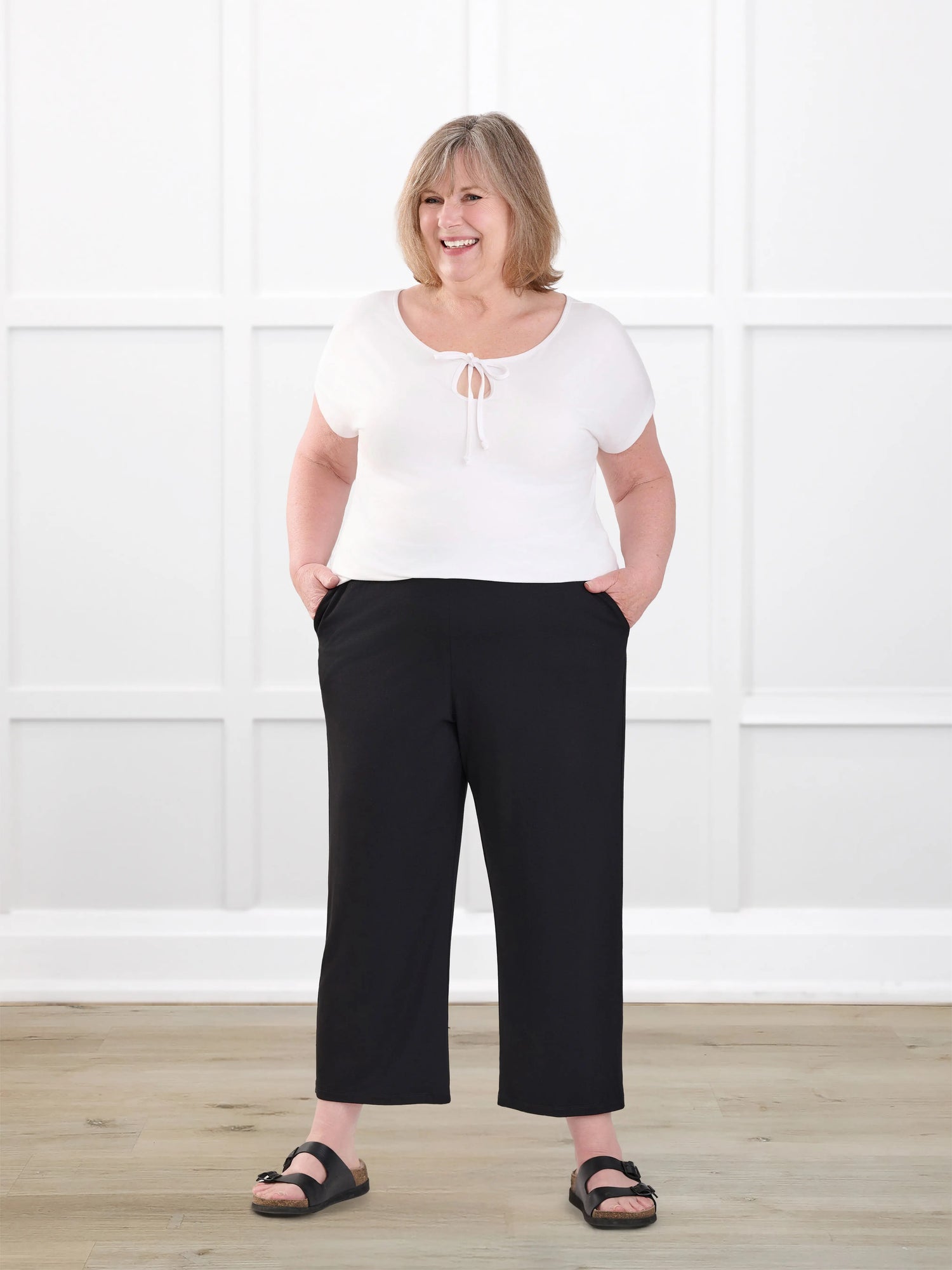Easton pocket capri for women in Black on model Laurie, size XL @Laurie-XL 
