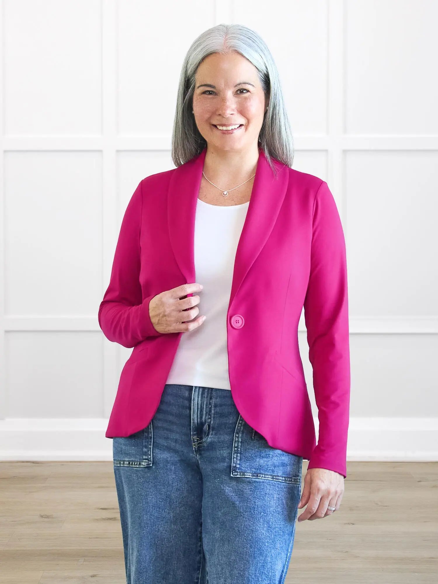 Emily soft stretchy blazer 00 in Dragon fruit on model Kerri, size S Regular @Kerri-S-regular 